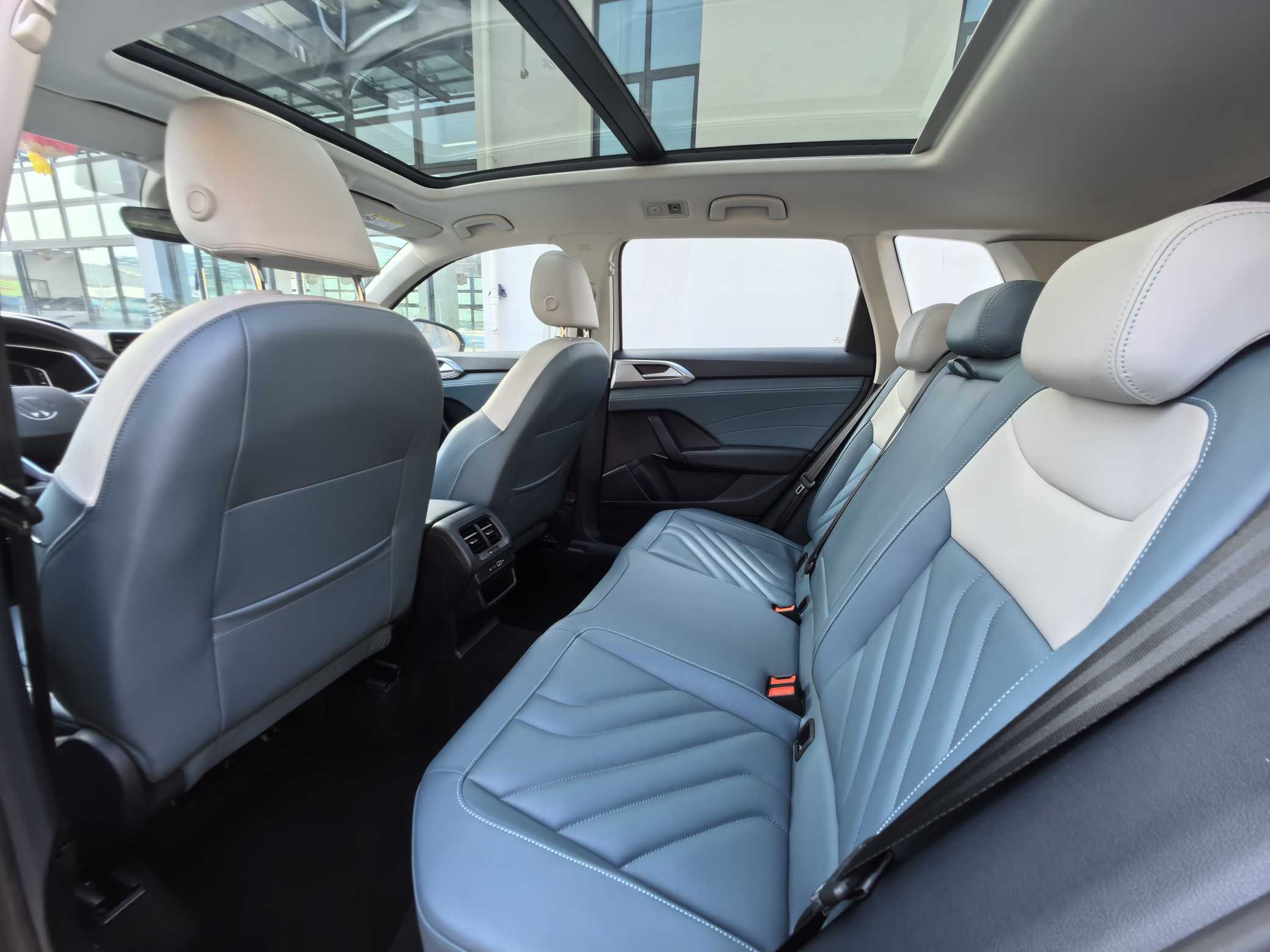 Volkswagen Tharu 2024 #8 Volkswagen Tharu 2024 immagine di auto #8