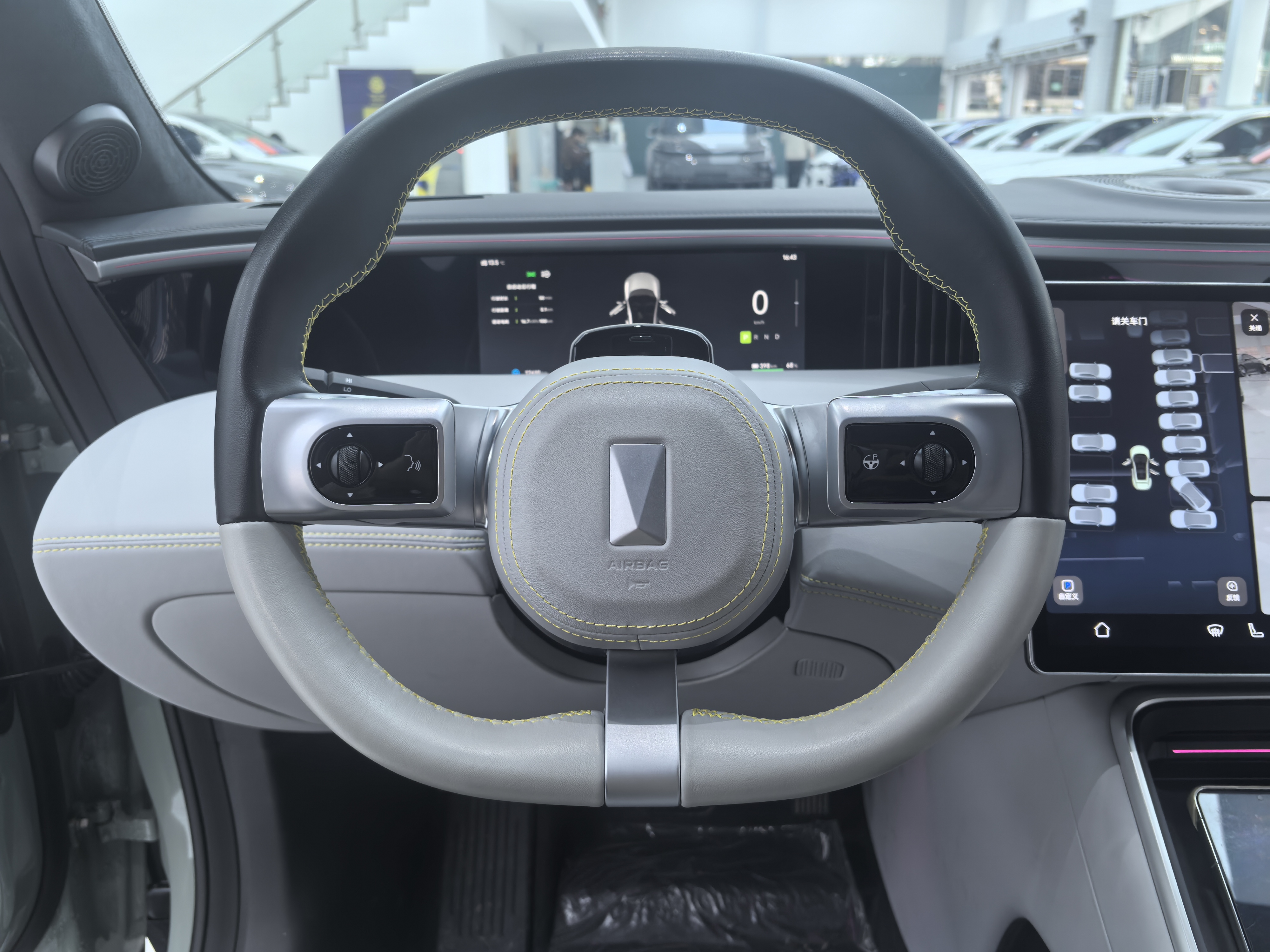 Avatr 11 2024 imagem de carro #8