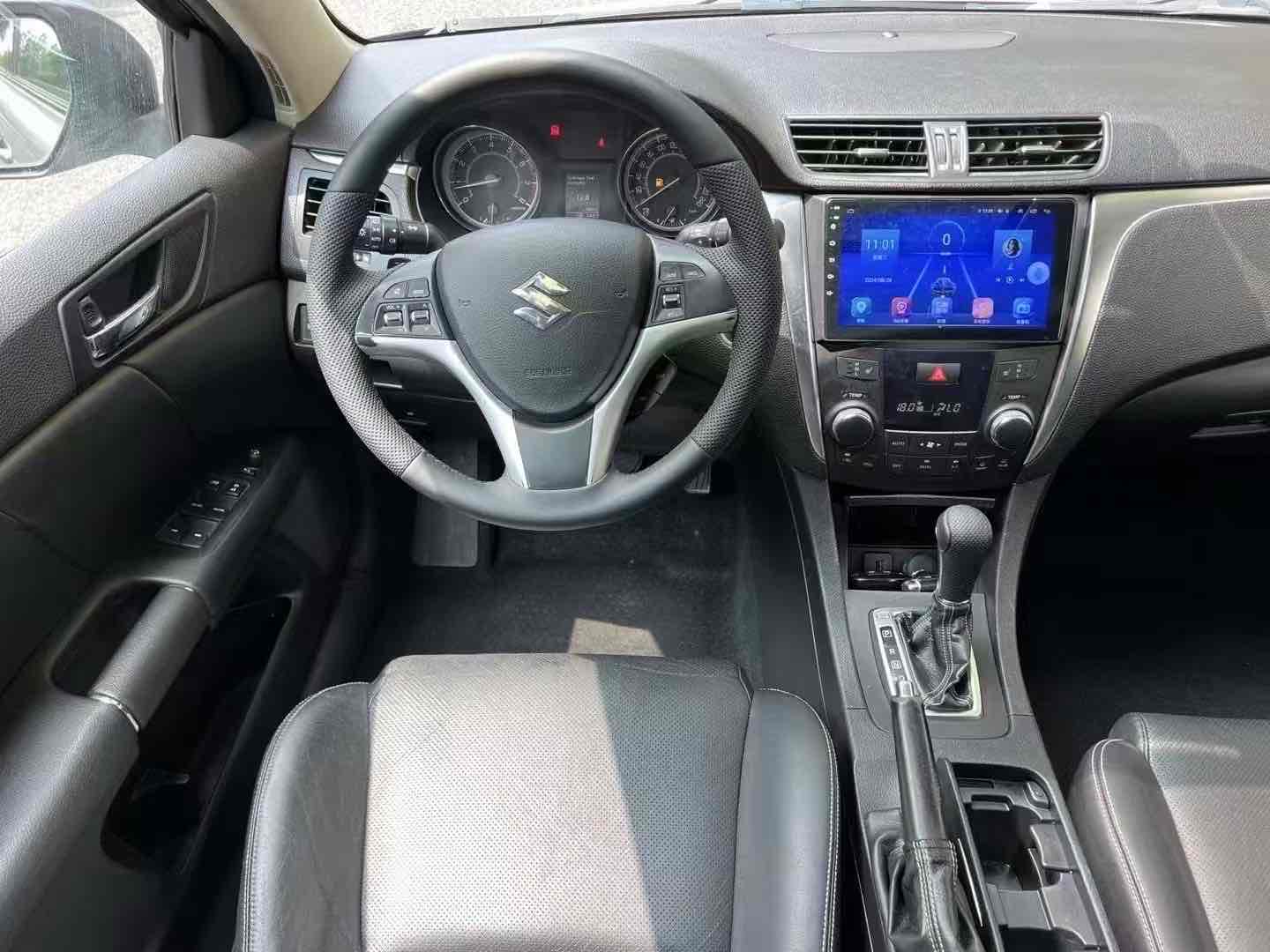 Suzuki Kizashi 2016 изображение автомобиля #8