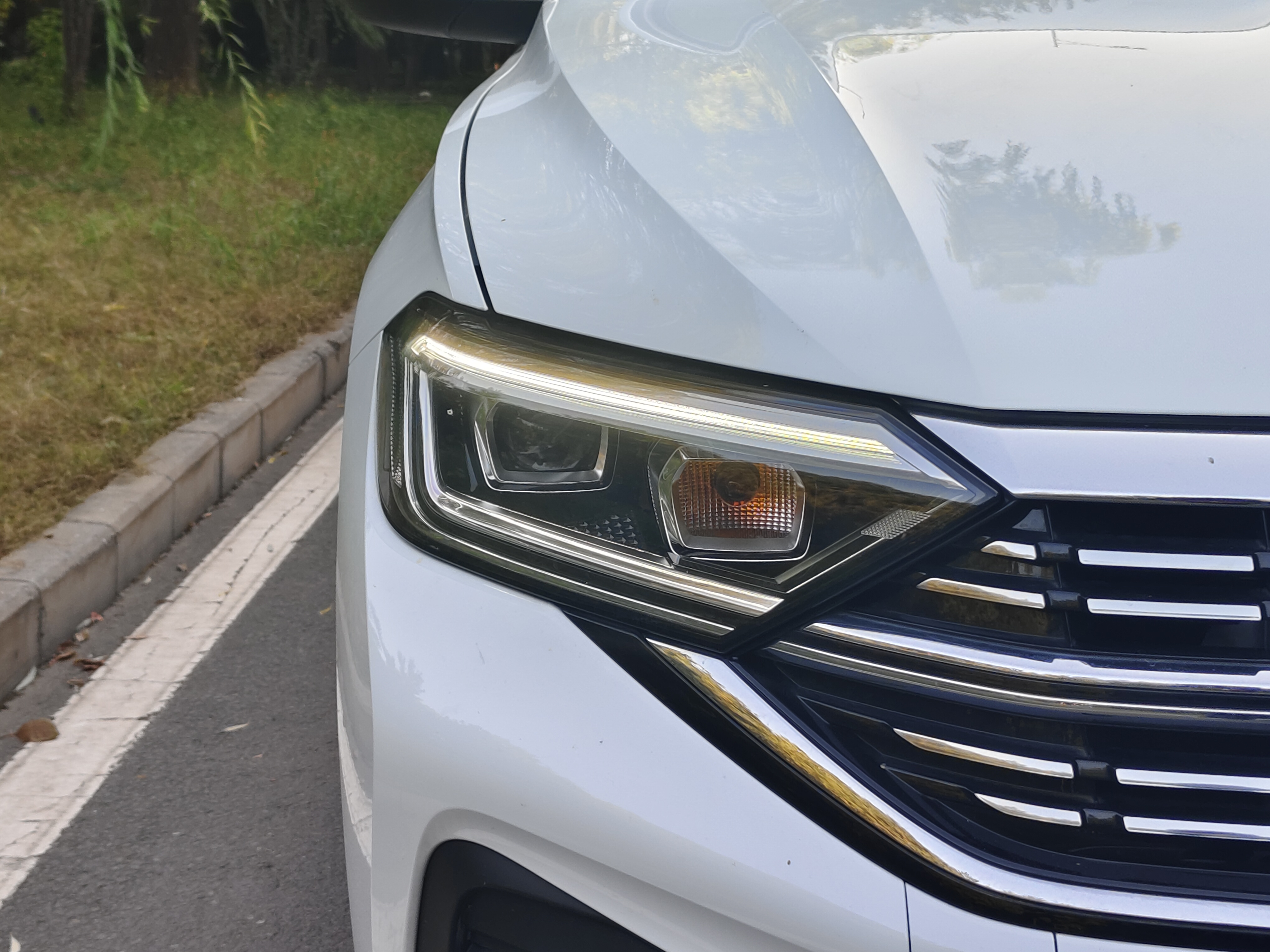 Volkswagen Sagitar 2025 immagine di auto #8