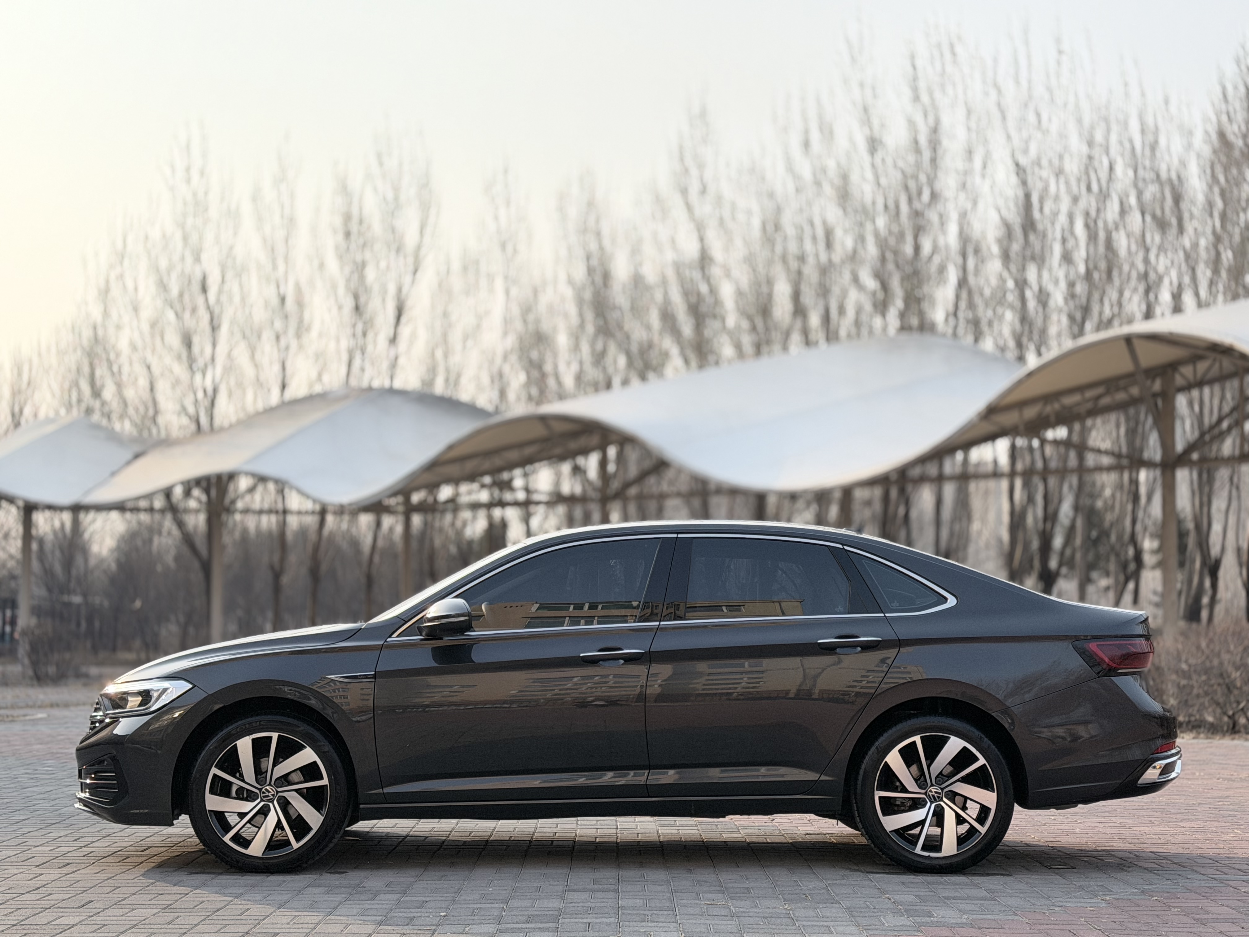 Volkswagen Sagitar 2024 car image #8