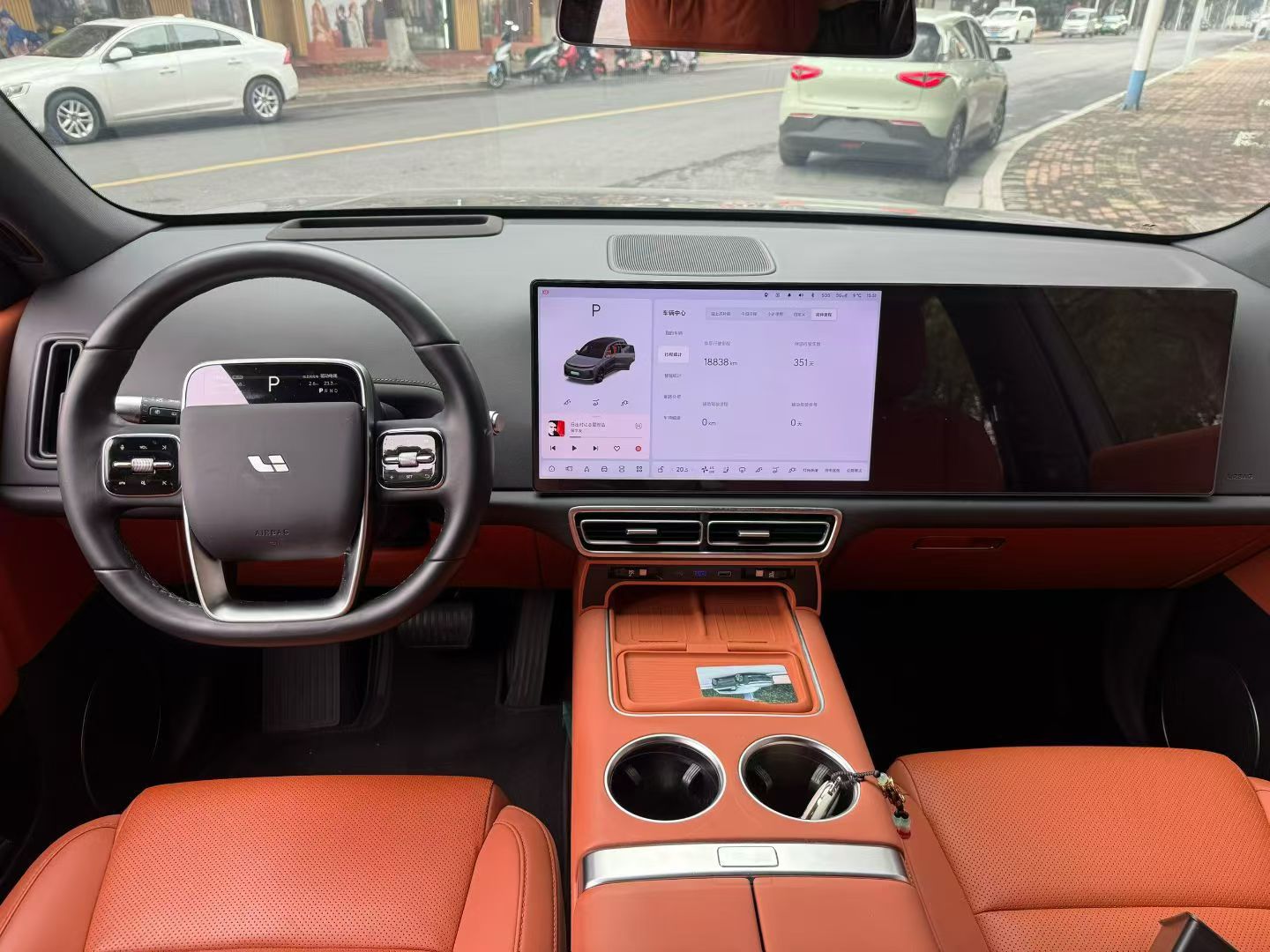 理想汽车 理想L6 2025 汽车图片 #8