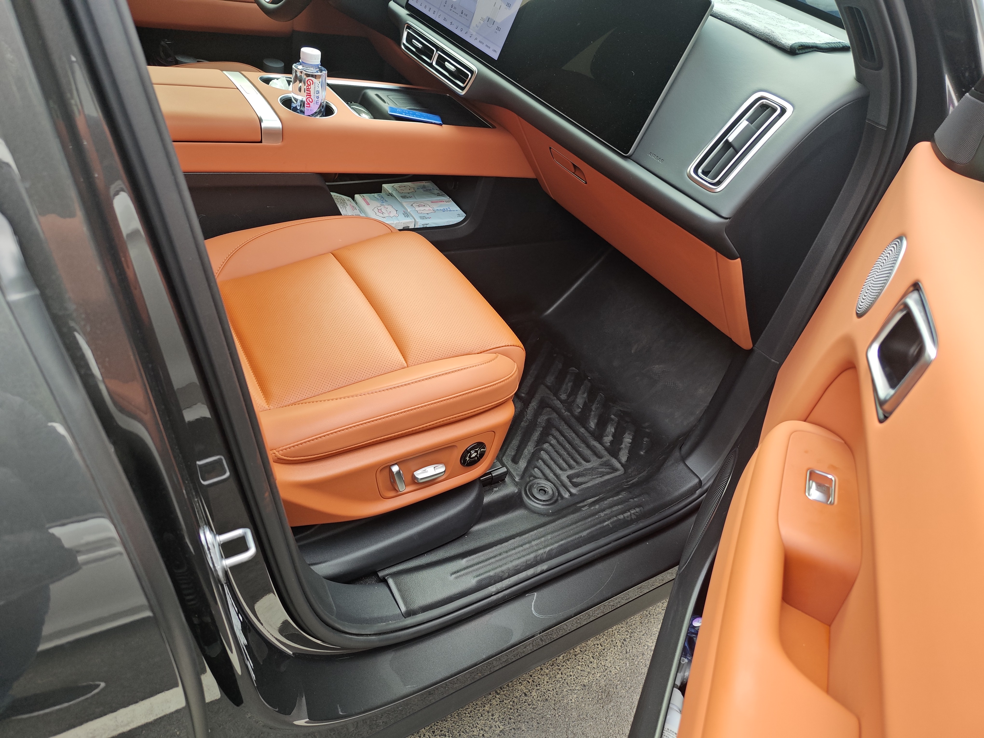 Li L6 2025 صورة سيارة #8