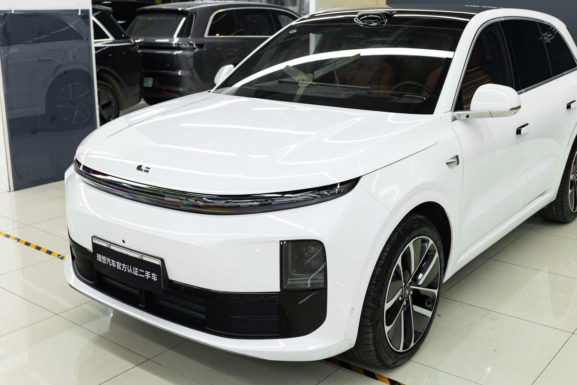 Li L6 2024 imagen de coche #8