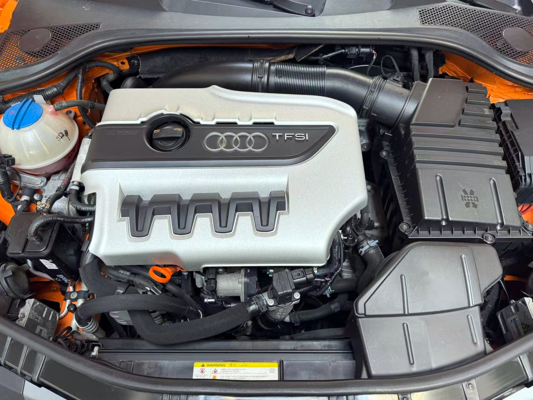 Audi TTS 2011 car image #8