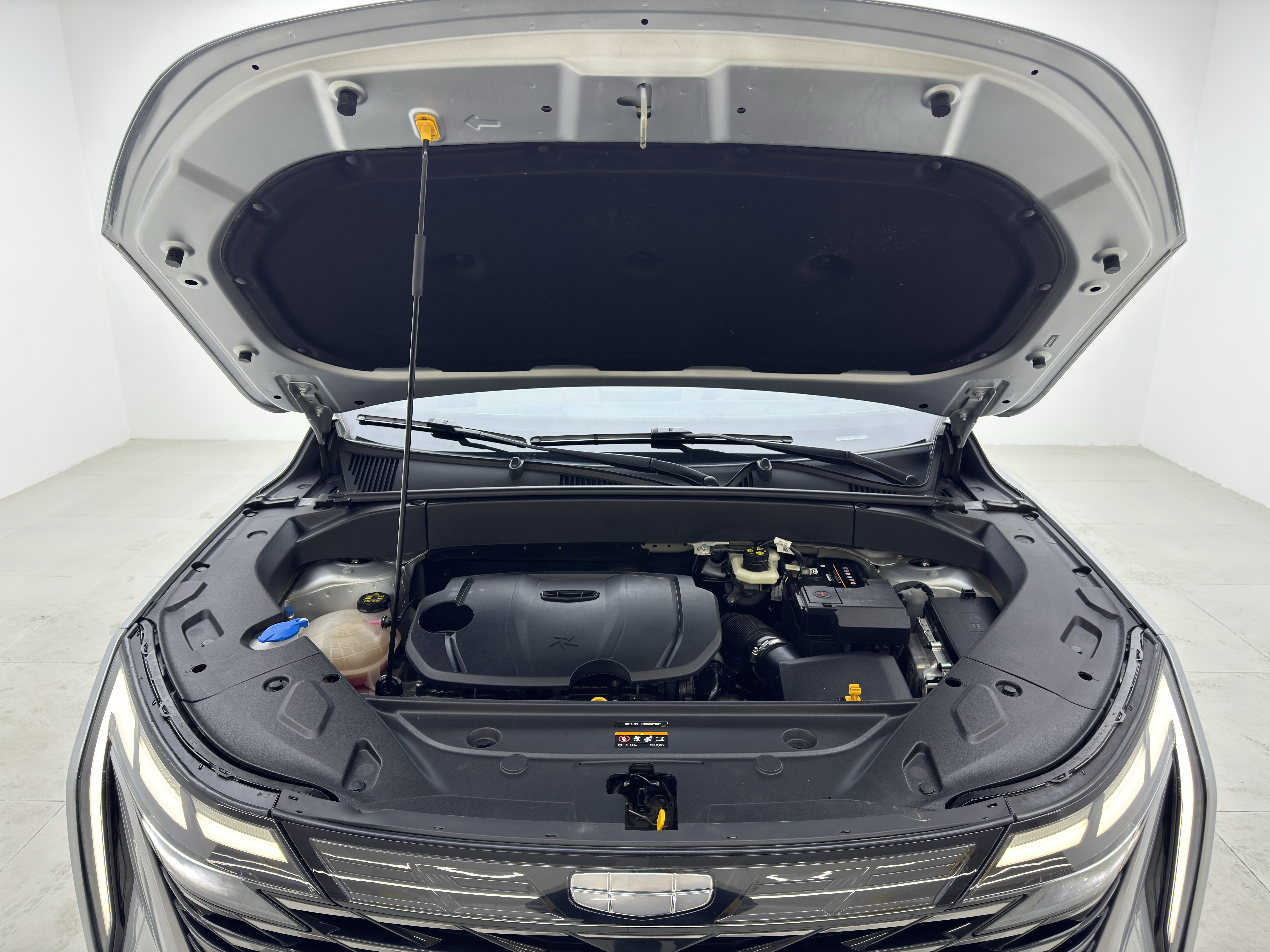 GEELY Boyue L 2023 car image #8