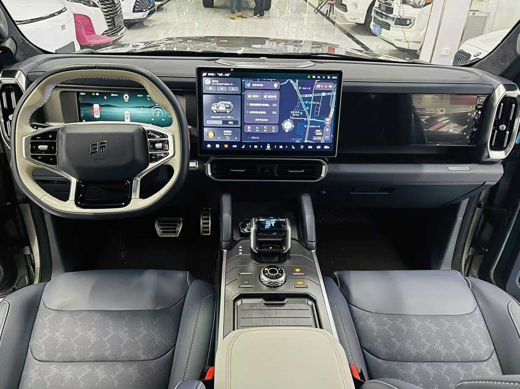 Jetour T2 2024 car image #8