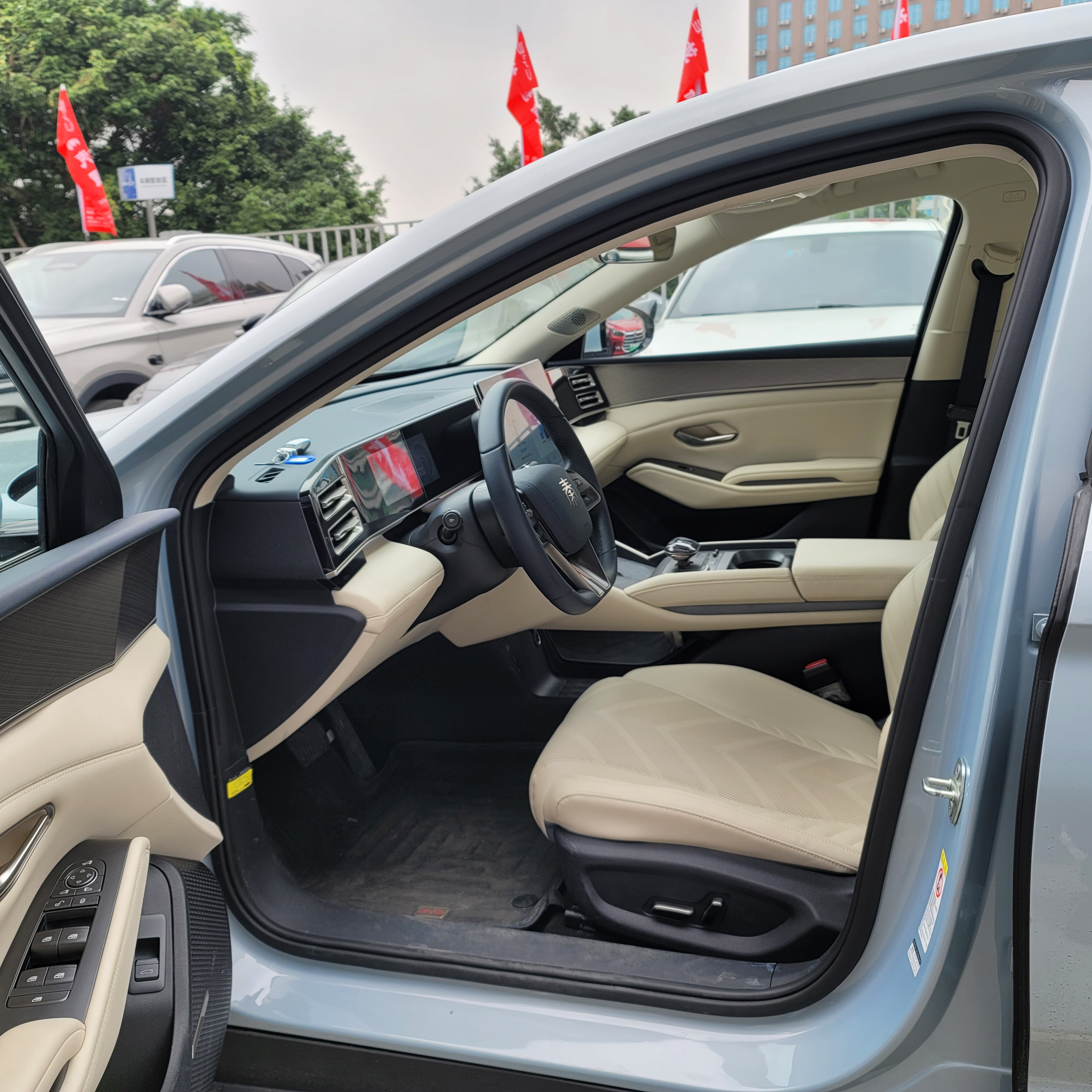 BYD Qin L 2024 #8 BYD Qin L 2024 car image #8