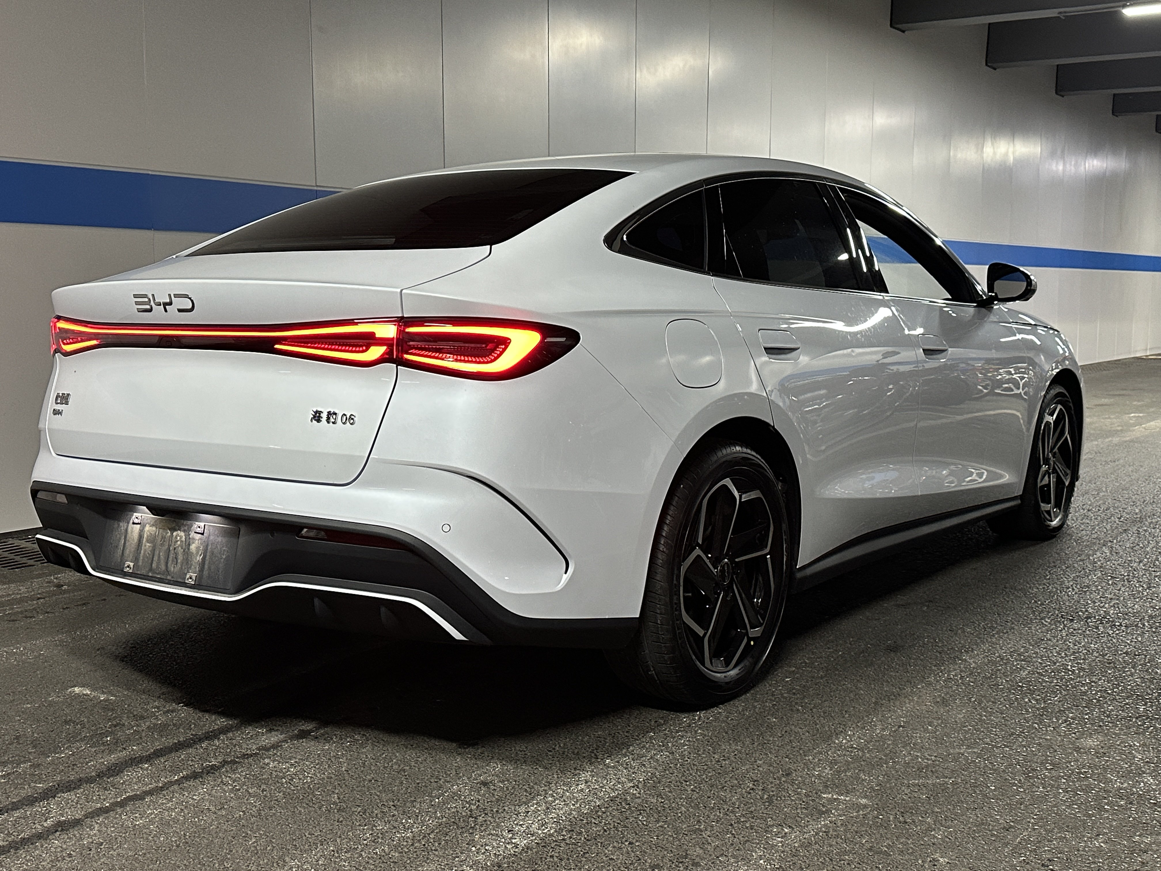 BYD Seal 06 DM-i 2024 #8 BYD Seal 06 DM-i 2024 immagine di auto #8