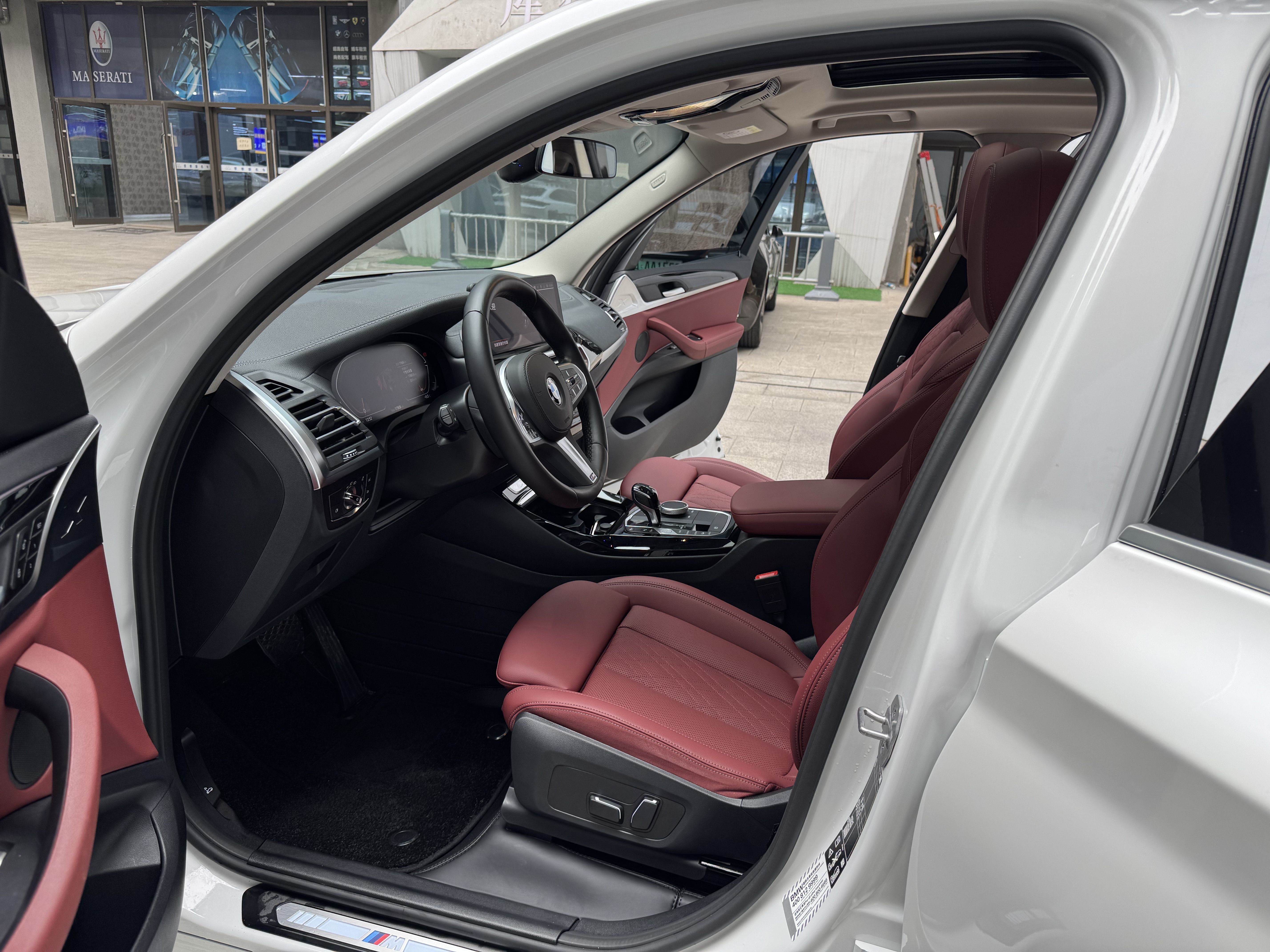 BMW X3 2024 car image #8