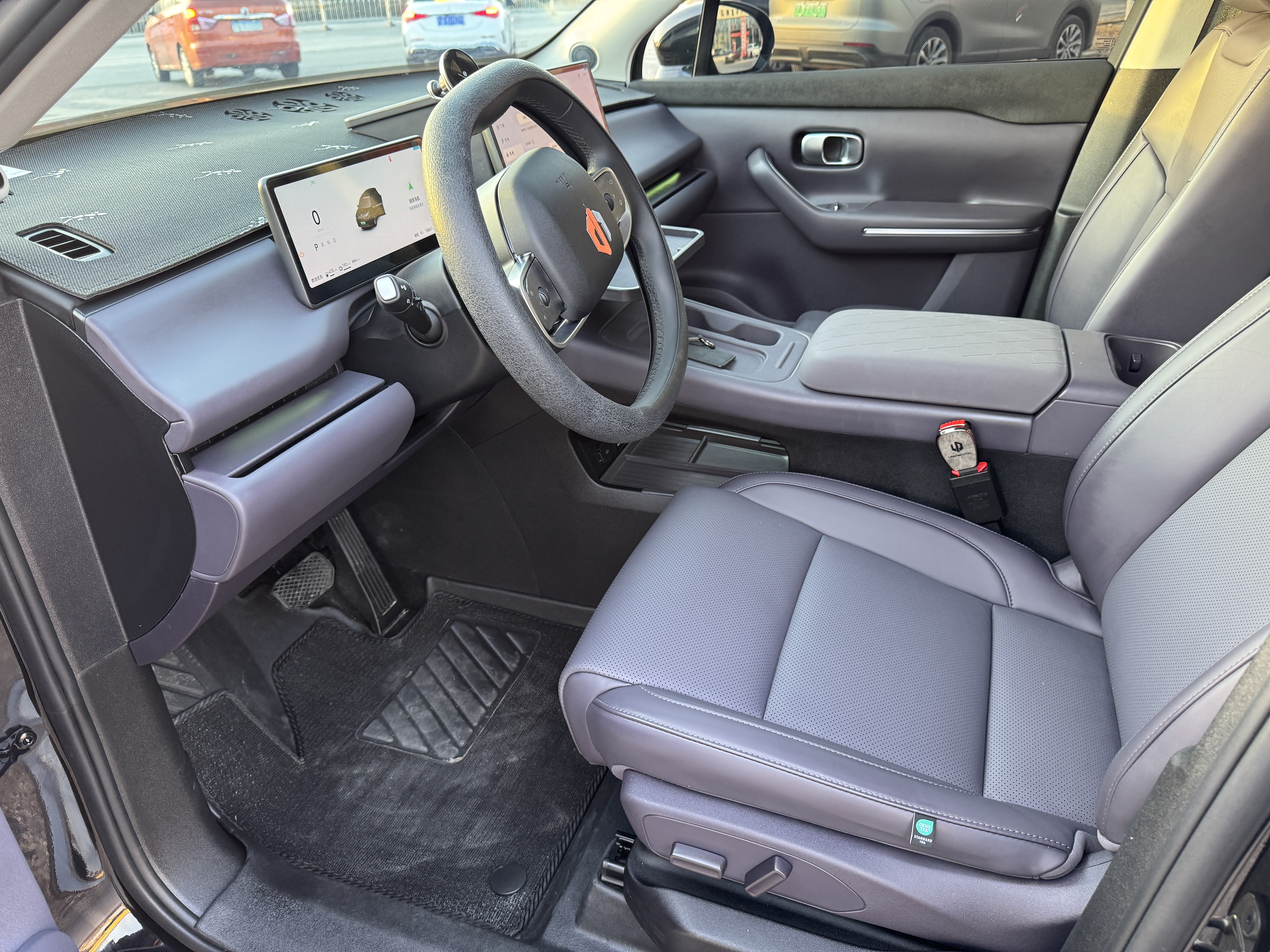 Leapmotor C16 2025 car image #8