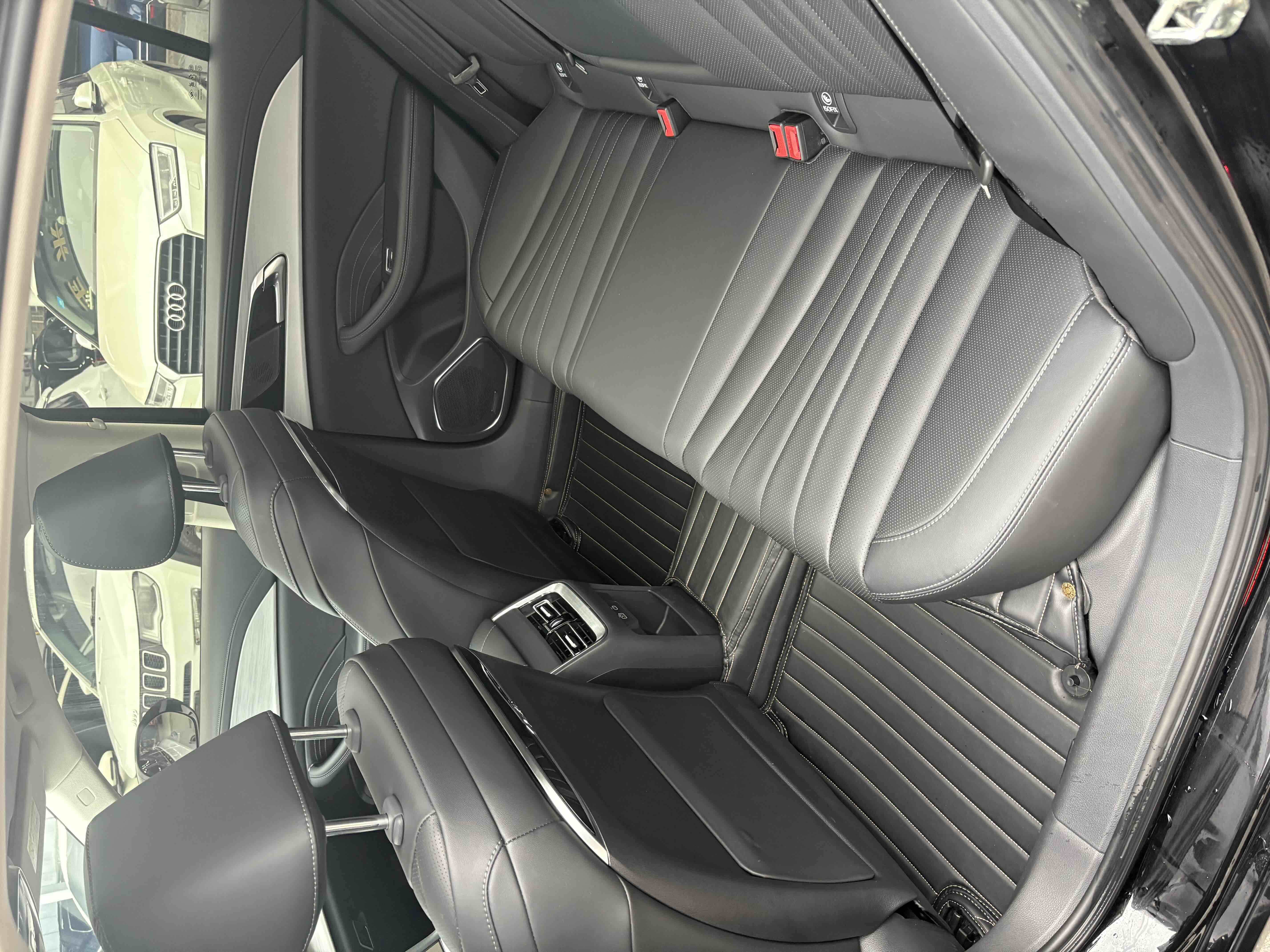 HongQi H5 2025 car image #8