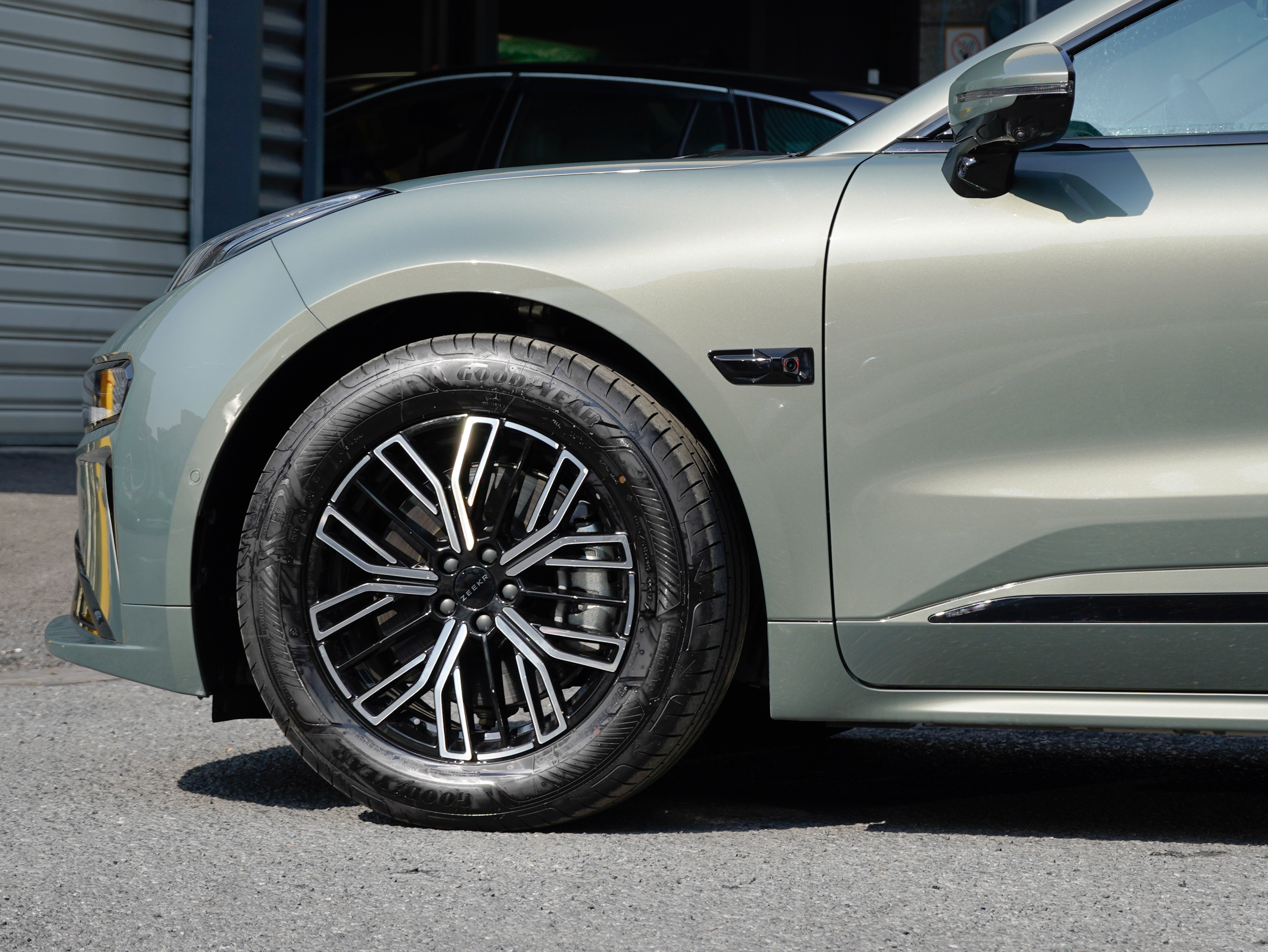 极氪 极氪001 2024 汽车图片 #8