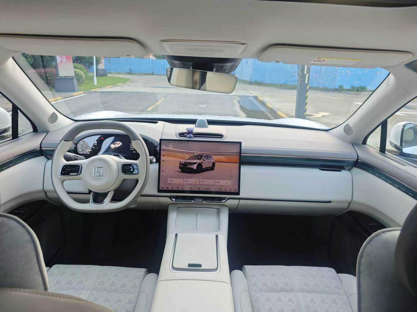 极氪 极氪007 2025 汽车图片 #8