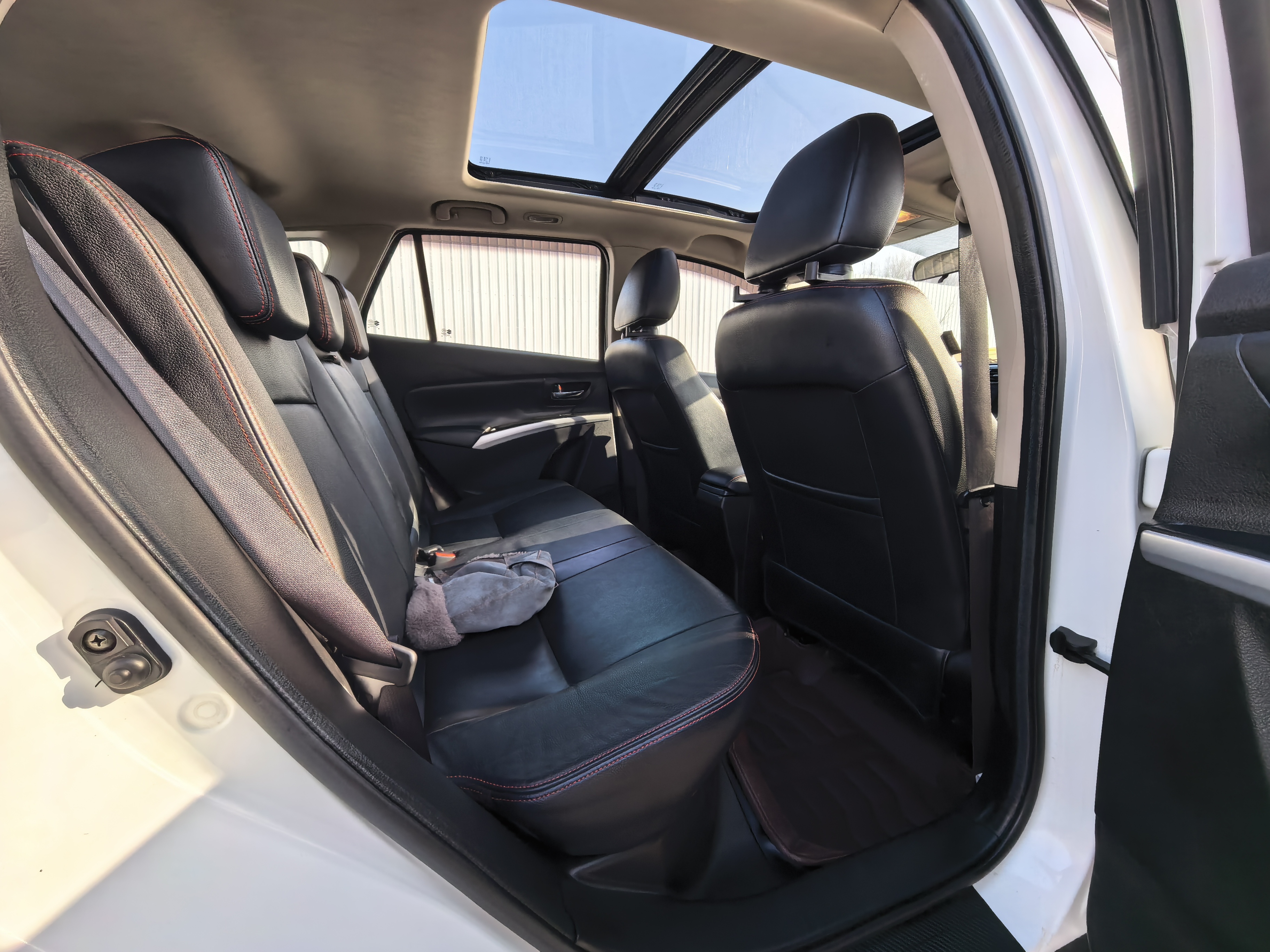 Suzuki S-Cross 2014 صورة سيارة #8