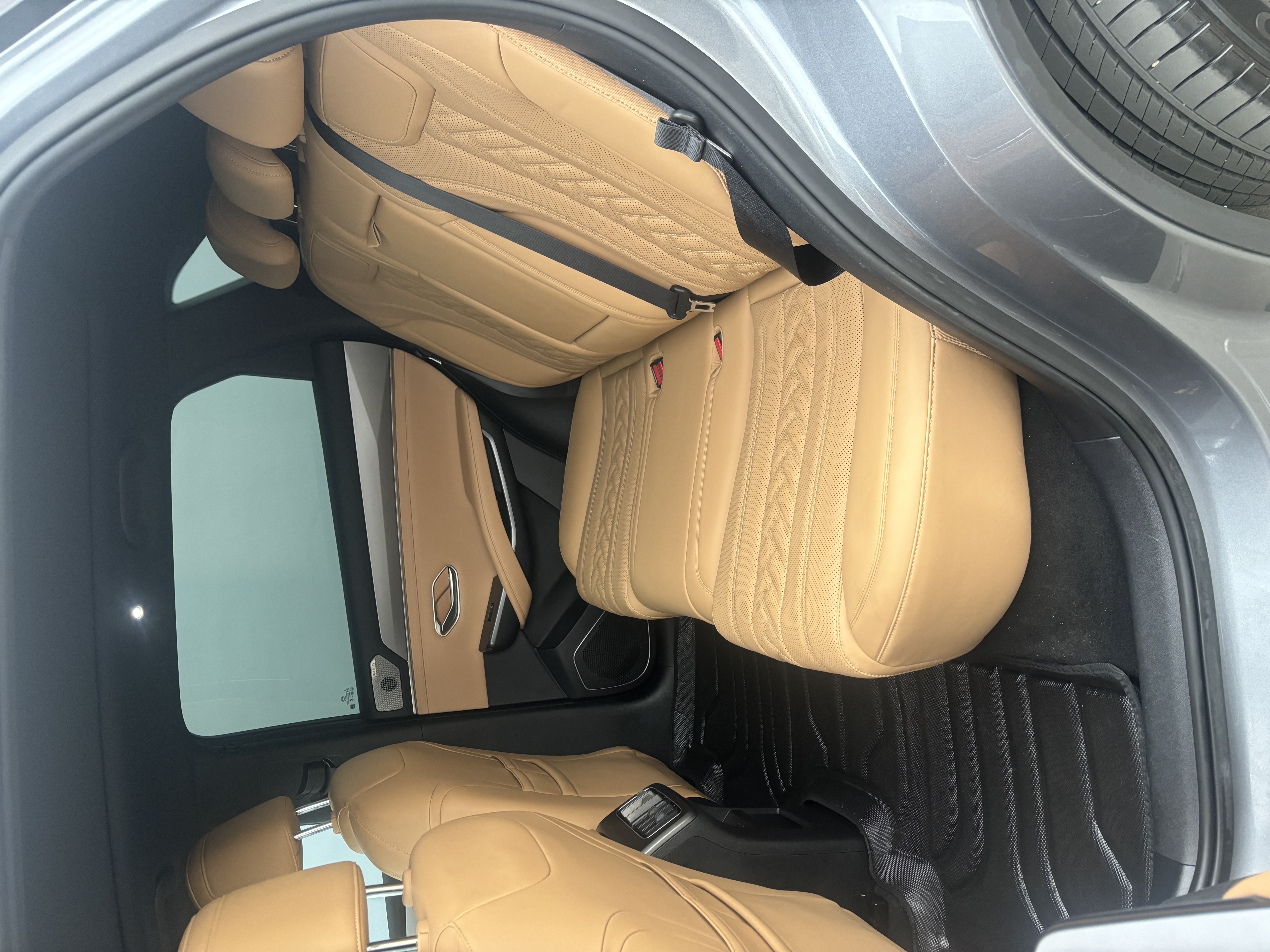 BYD SongL DM-i 2024 #8 BYD SongL DM-i 2024 car image #8