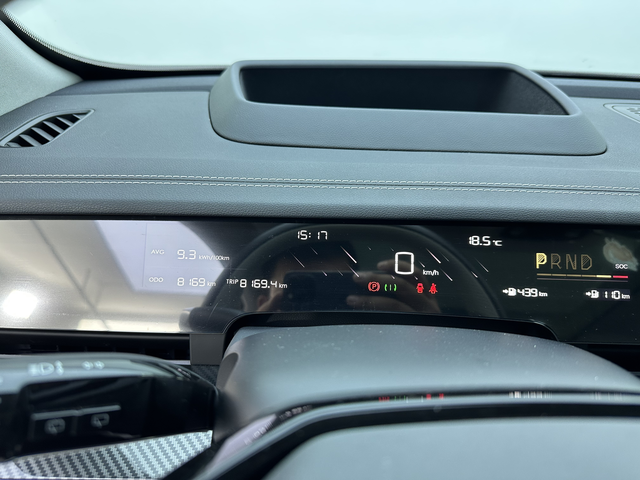 哪吒汽车 哪吒S猎装 2025 汽车图片 #8