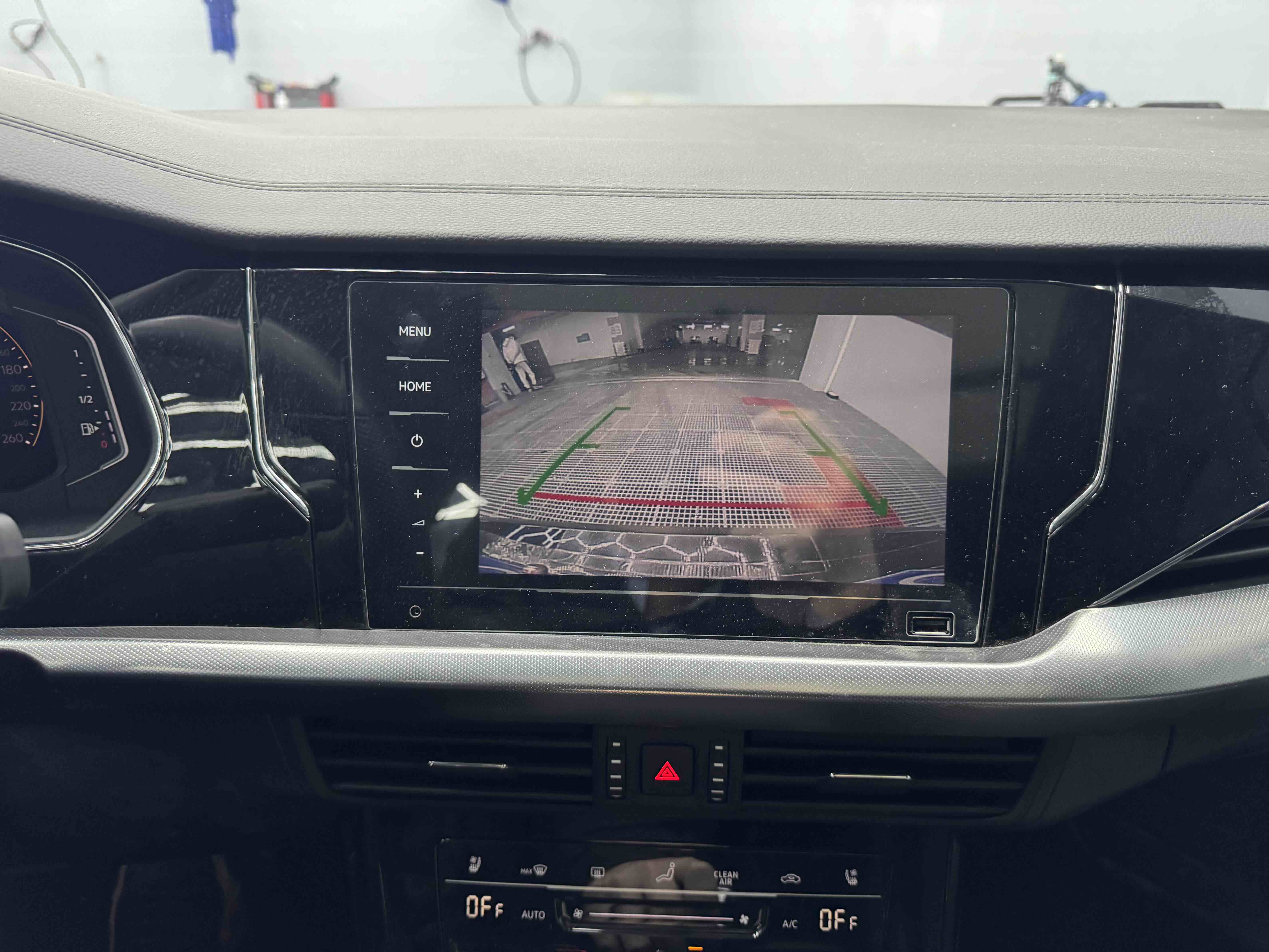 Volkswagen Passat 2025 صورة سيارة #8