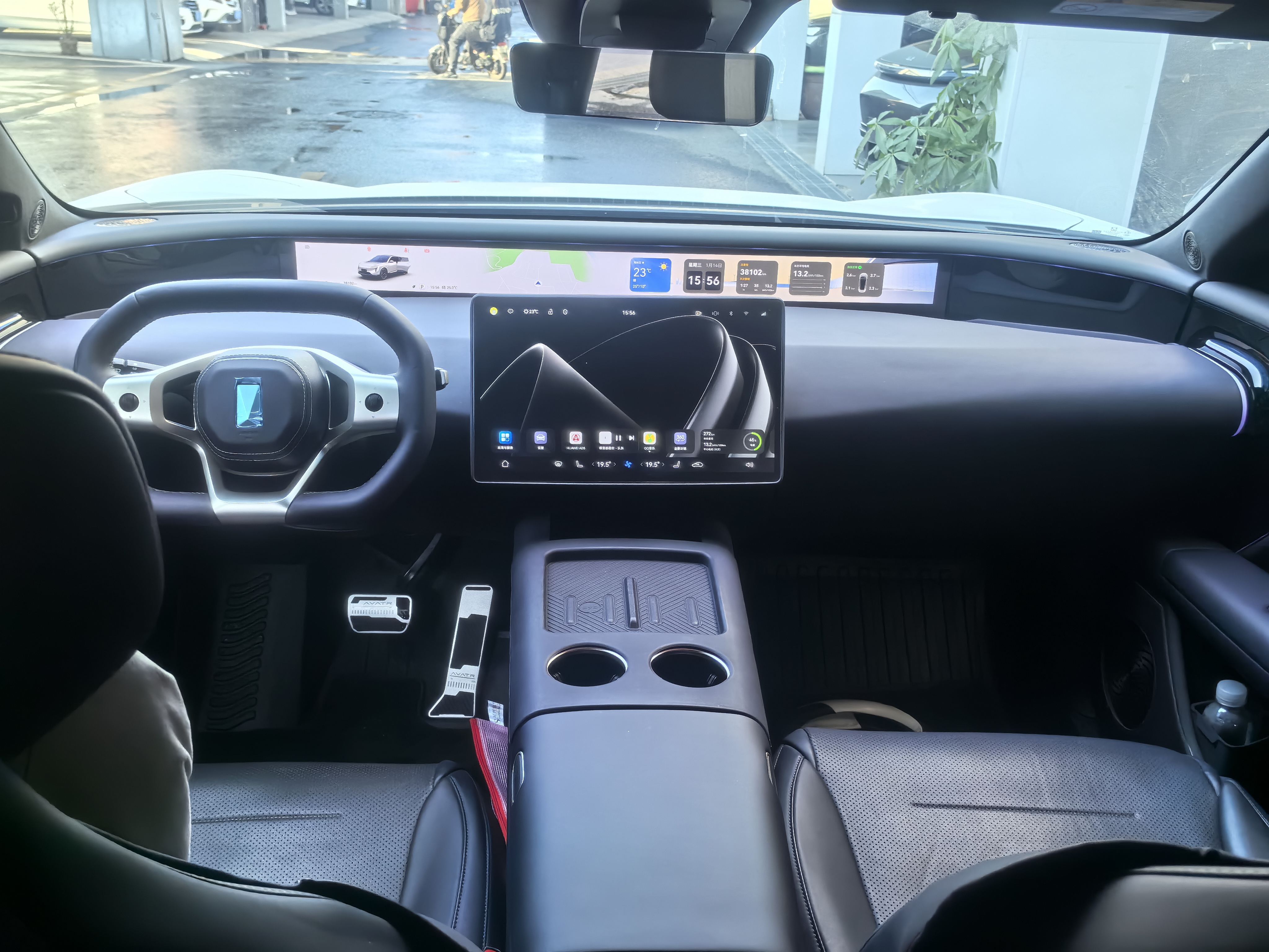 Avatr 07 2025 car image #8