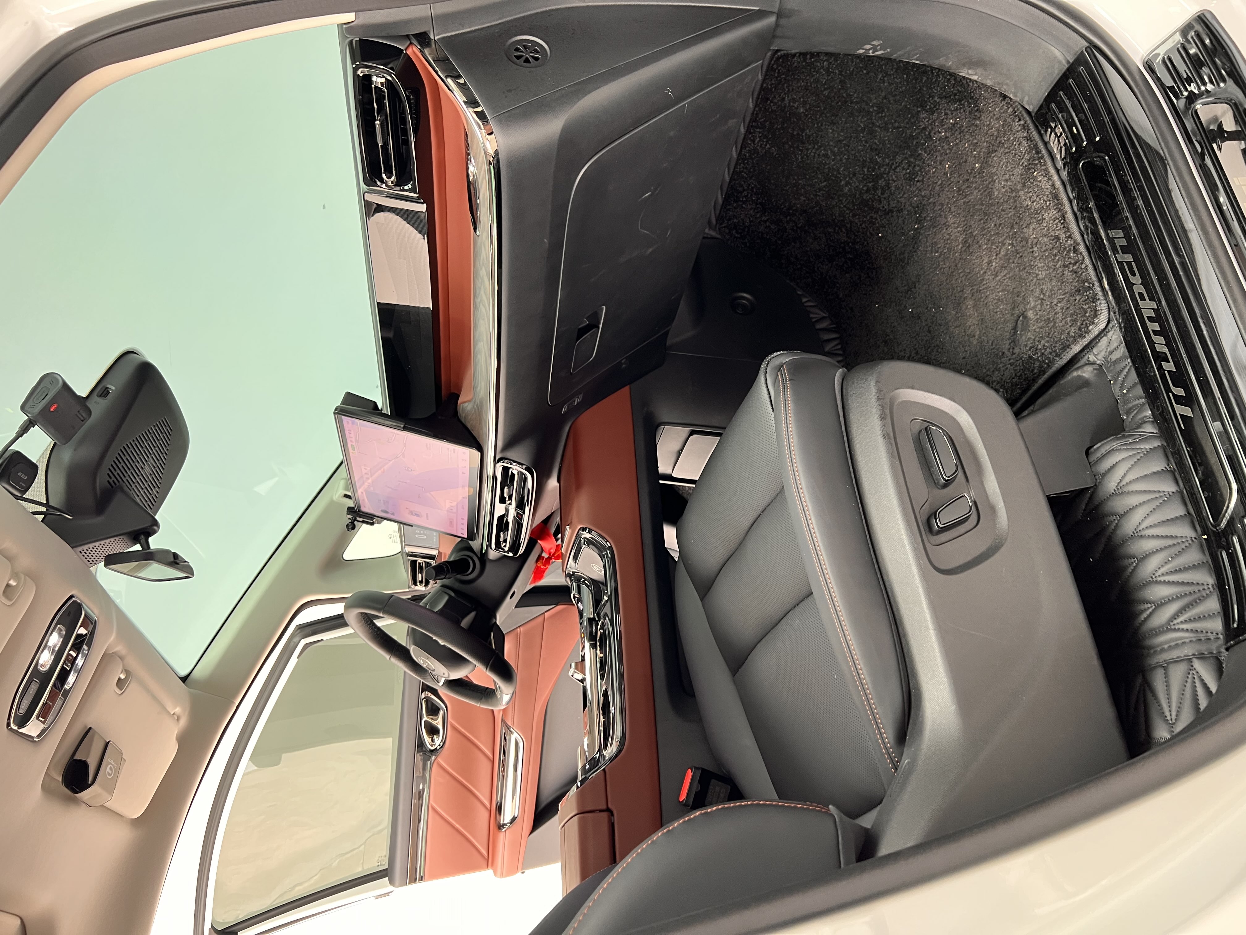 GAC Trumpchi E8 2025 imagem de carro #8