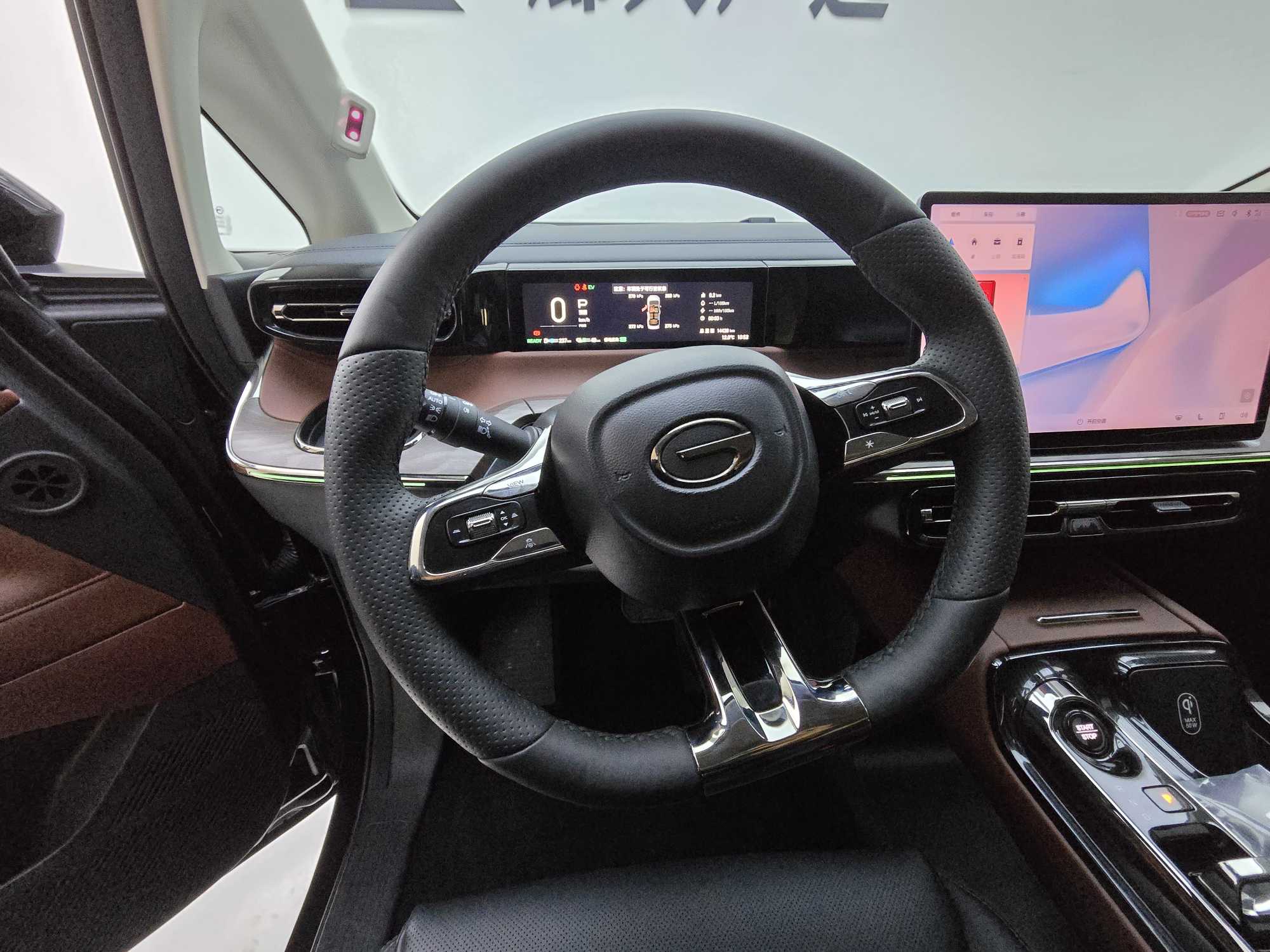 GAC Trumpchi E8 New Energy 2025 #8 GAC Trumpchi E8 New Energy 2025 car image #8