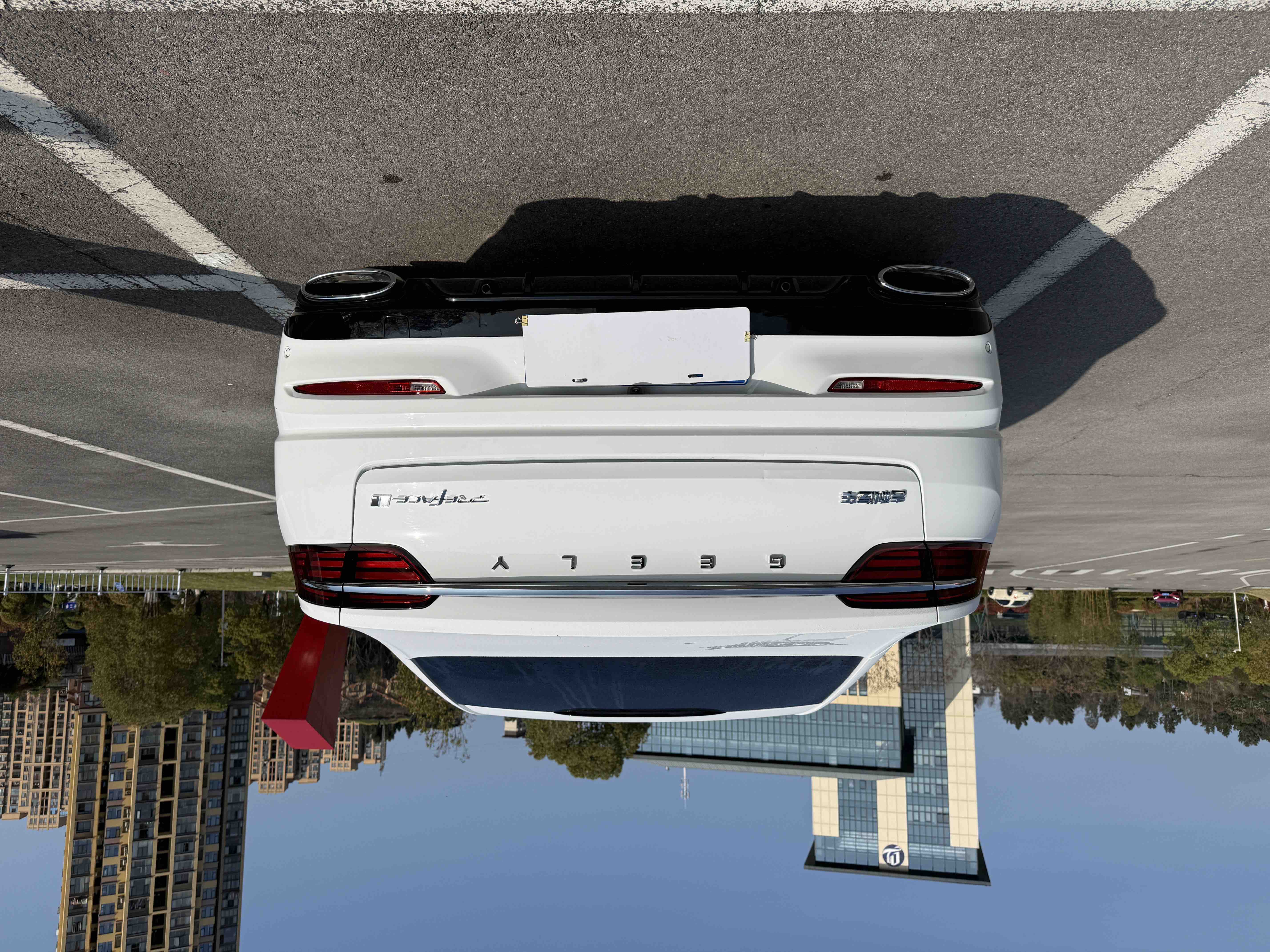 Preface 2025 #8 Preface 2025 immagine di auto #8