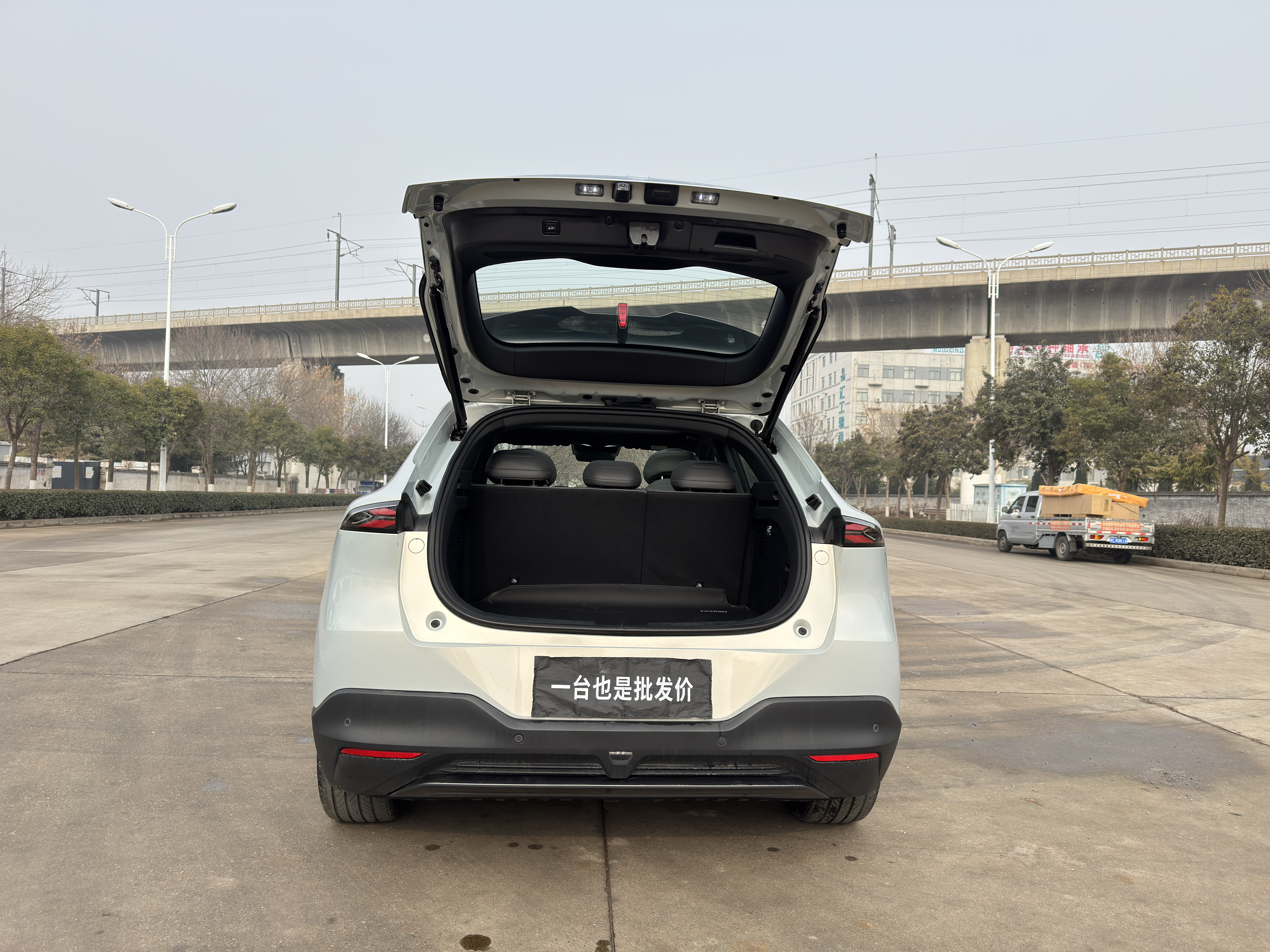 Deepal S05 2024 immagine di auto #8