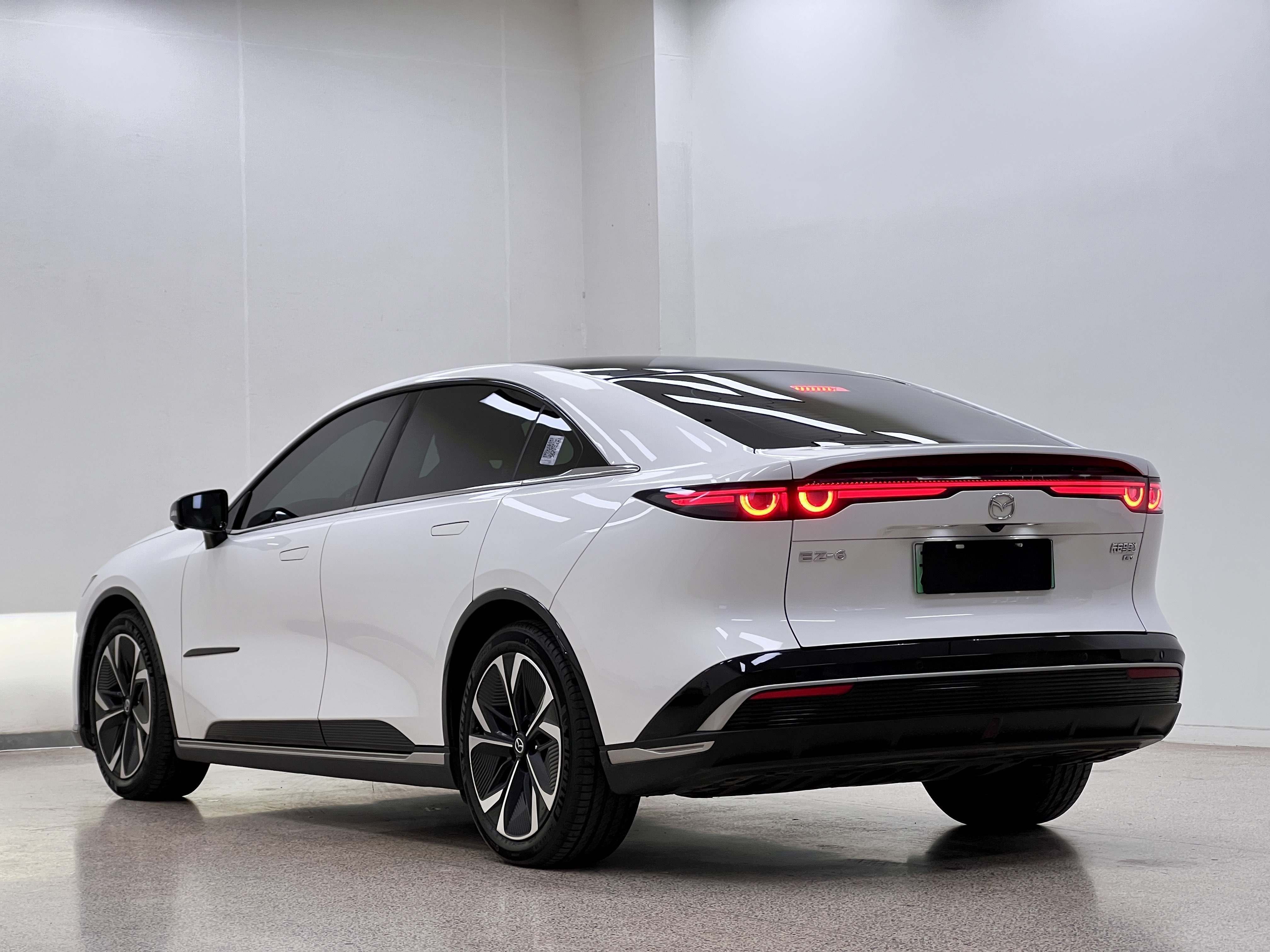 马自达 马自达EZ-6 2024 汽车图片 #8