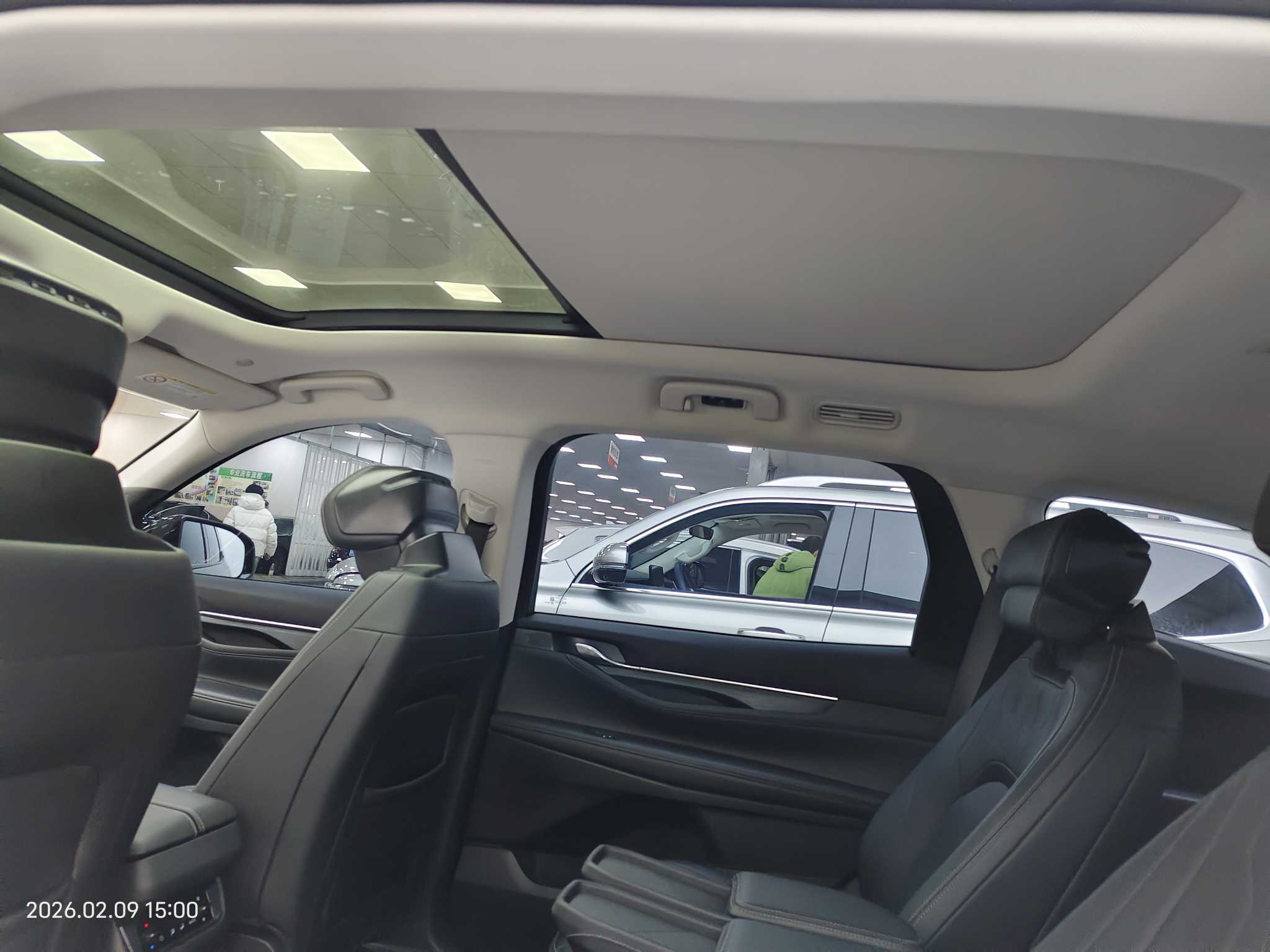 Ford Edge 2025 immagine di auto #8