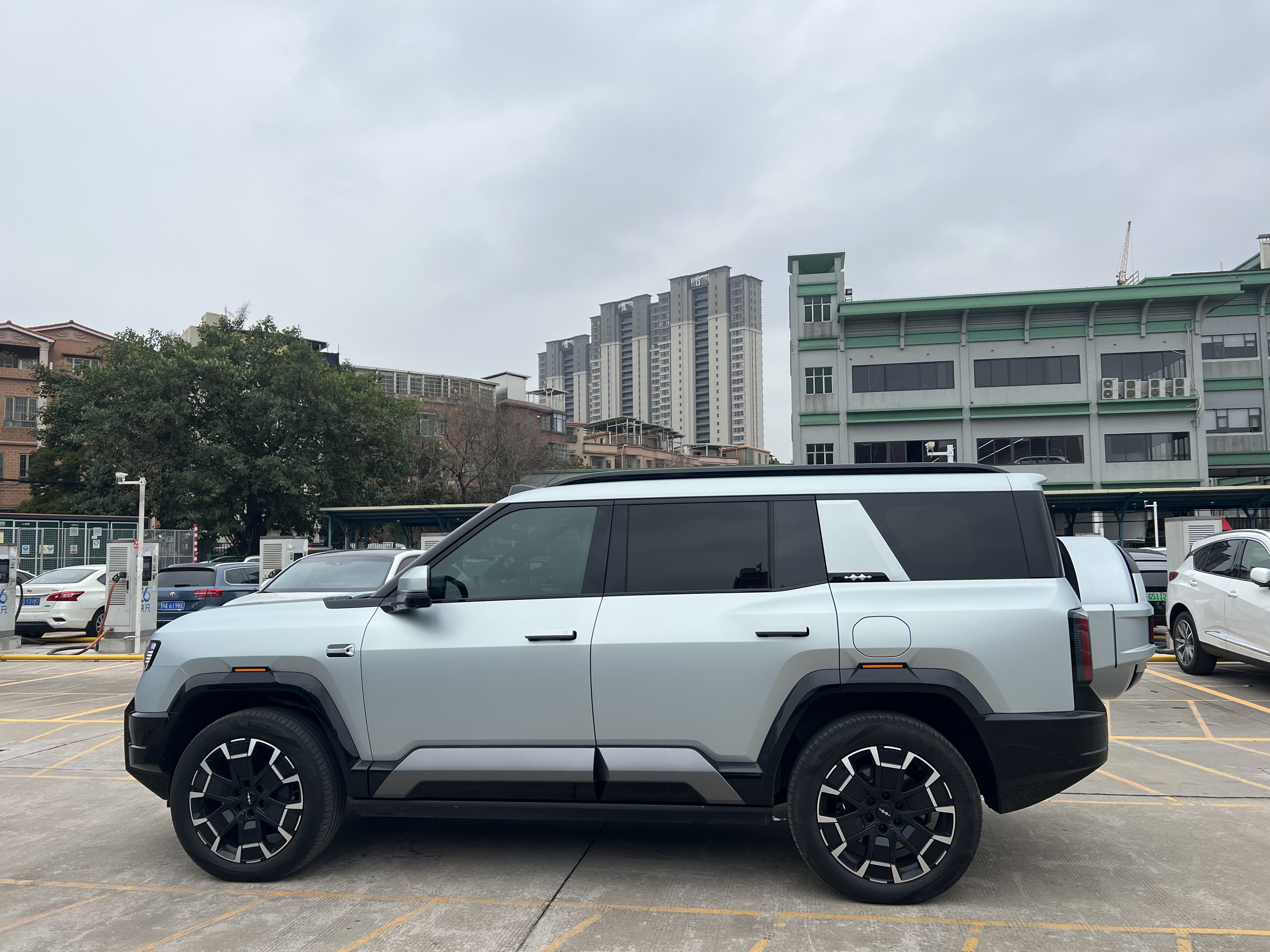 FangChengBao Leopard 8 2024 car image #8