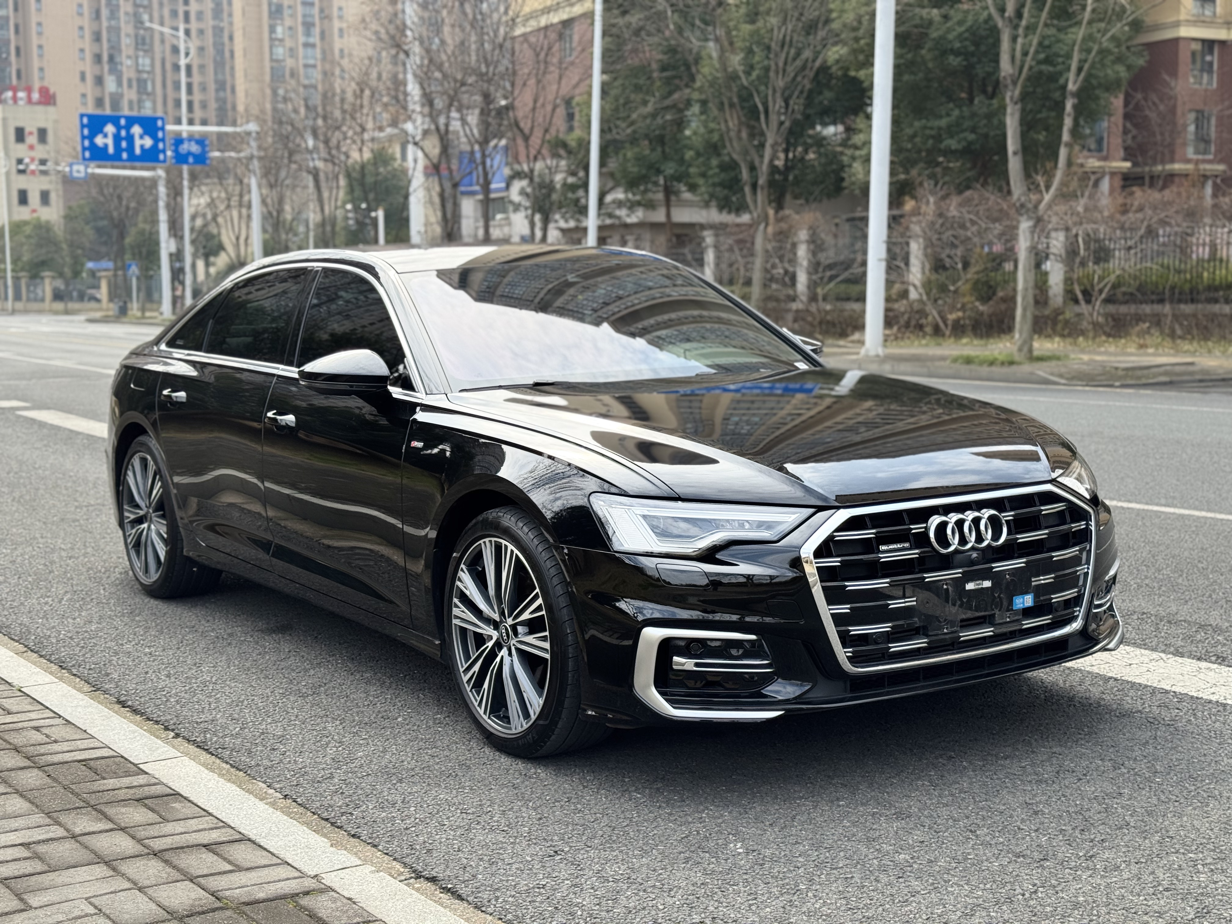 Audi A6L 2025 car image #8