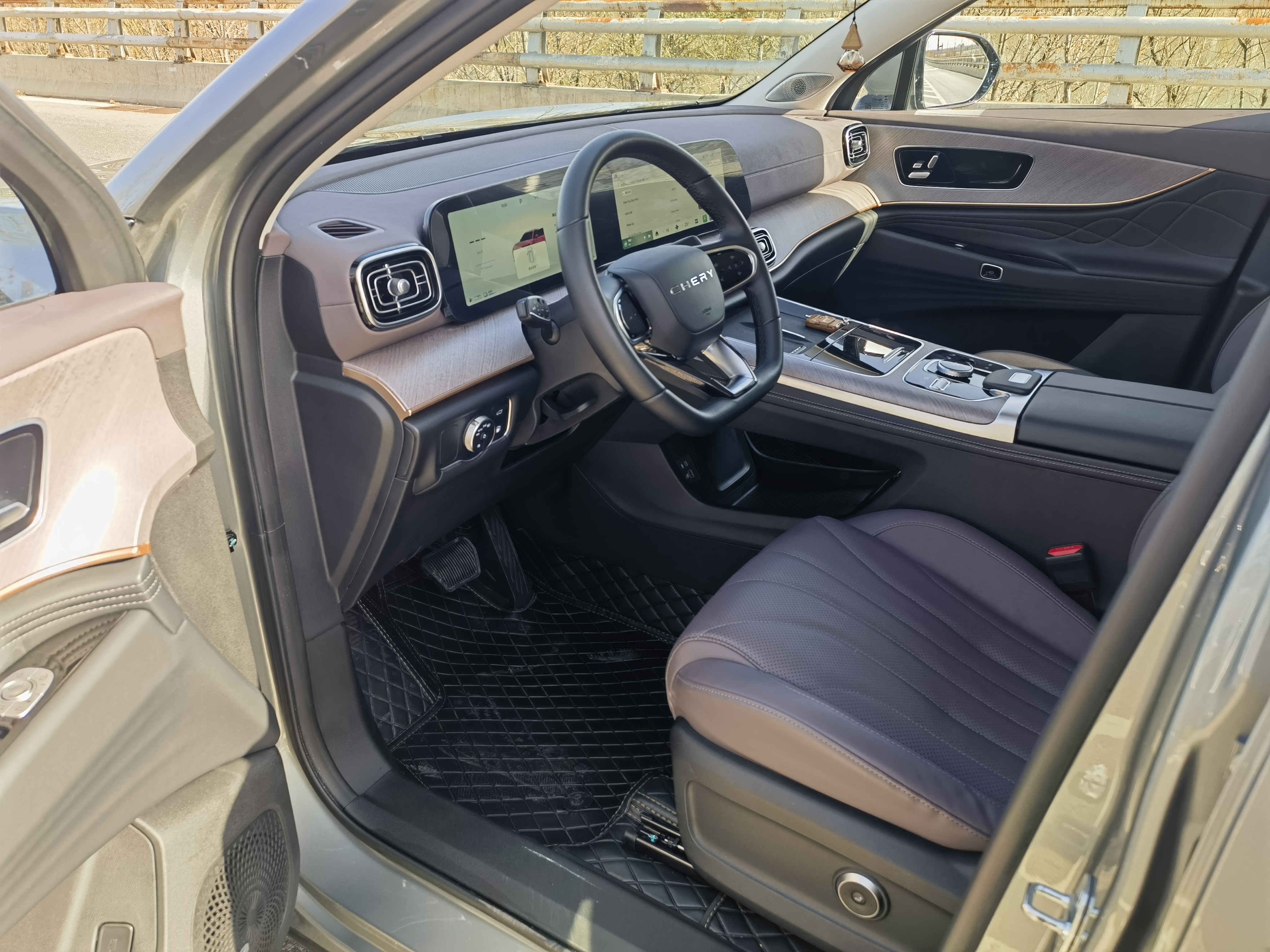 Chery Tiggo9 C-DM 2024 car image #8