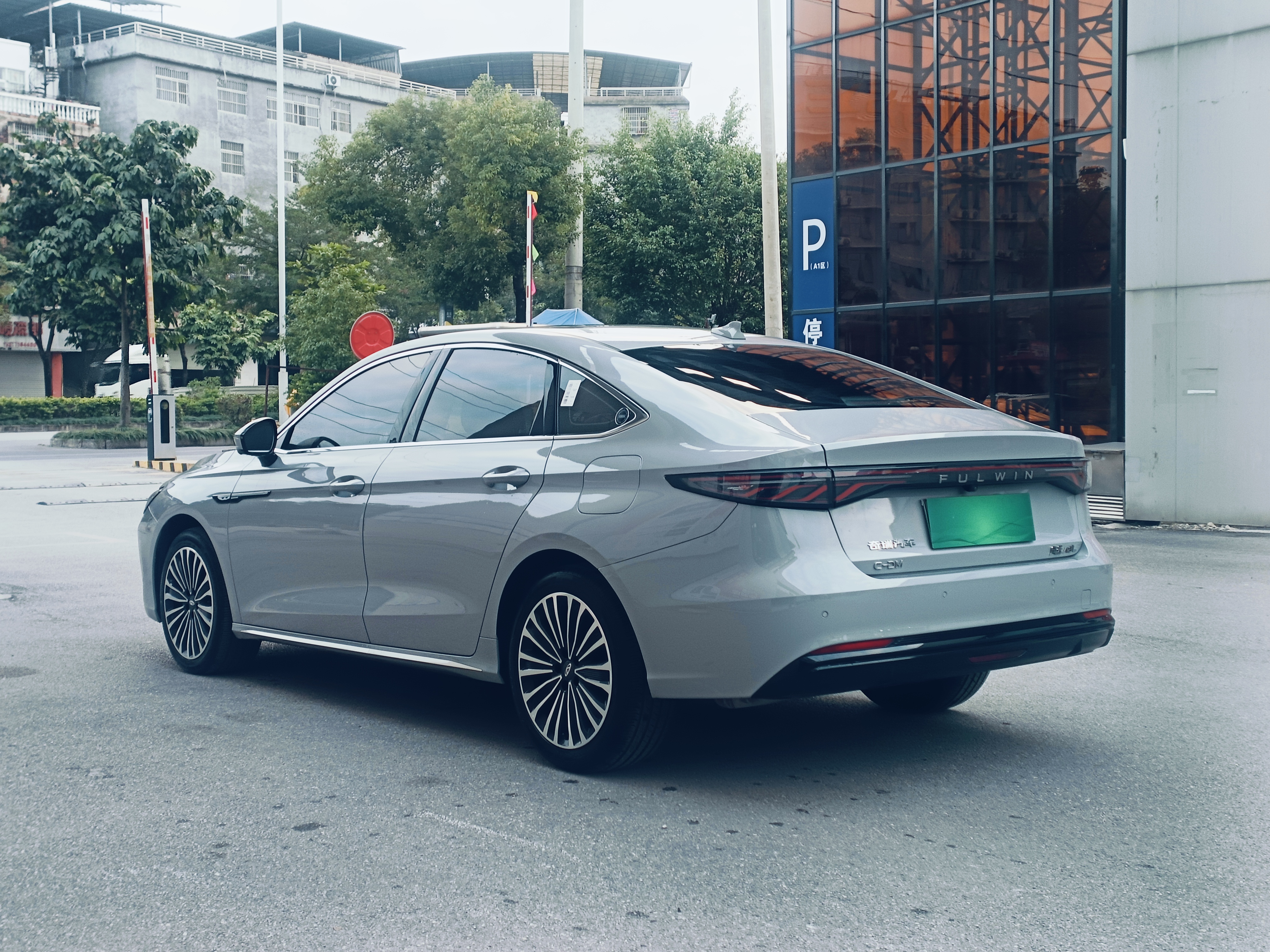 Chery 2024 car image #8