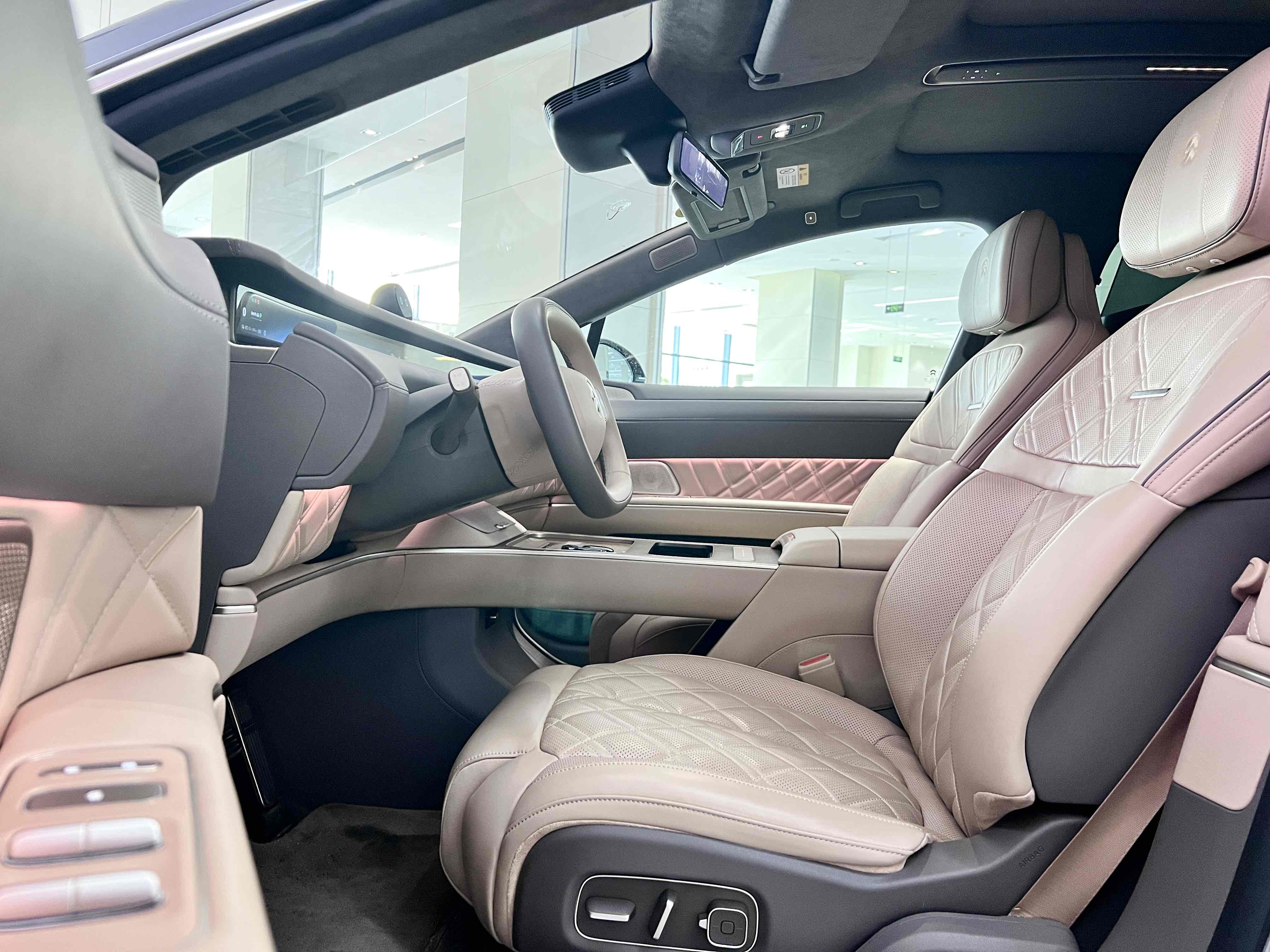 蔚来 蔚来ET9 2025 汽车图片 #8