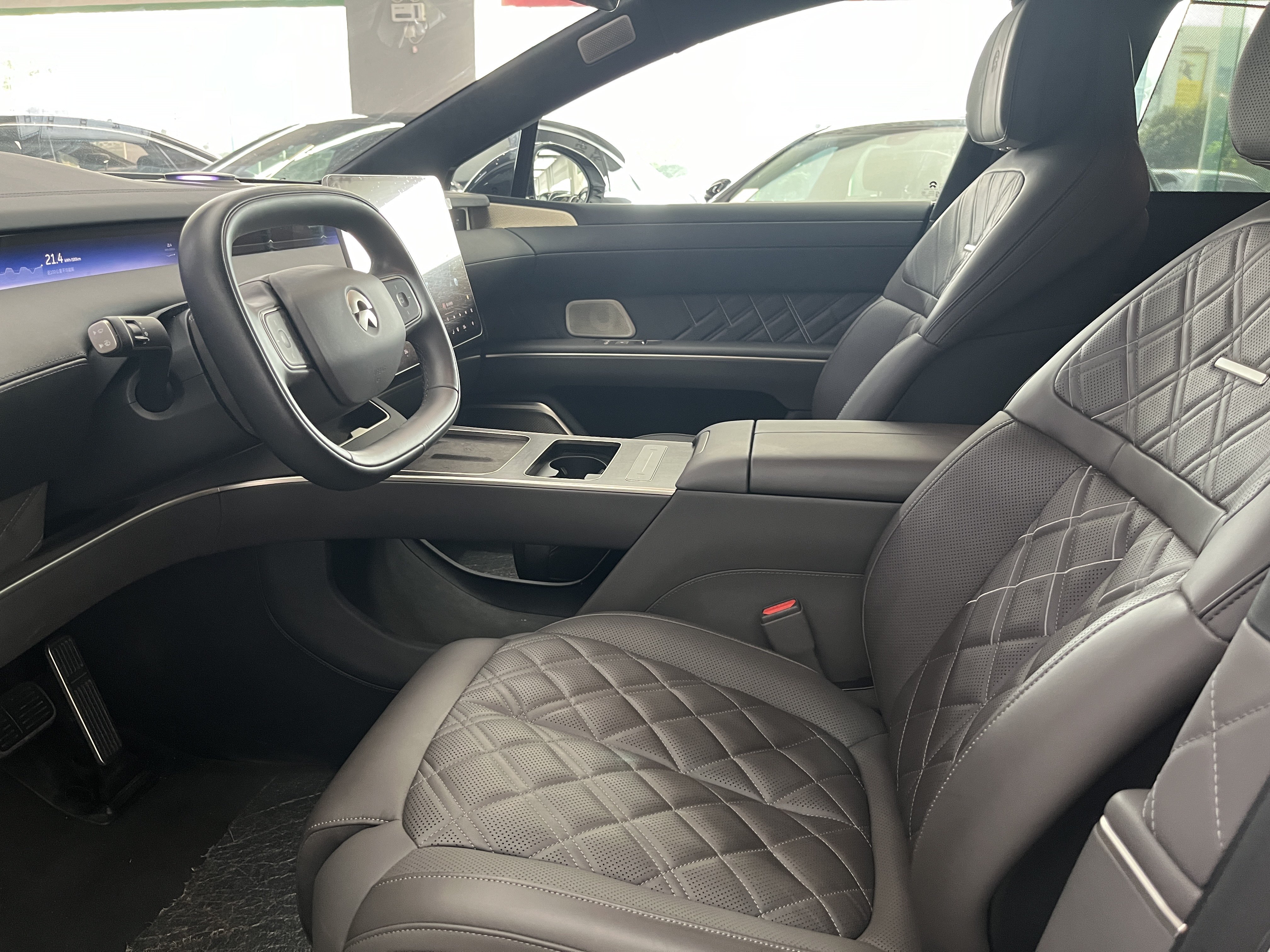 蔚来 蔚来ET9 2025 汽车图片 #8