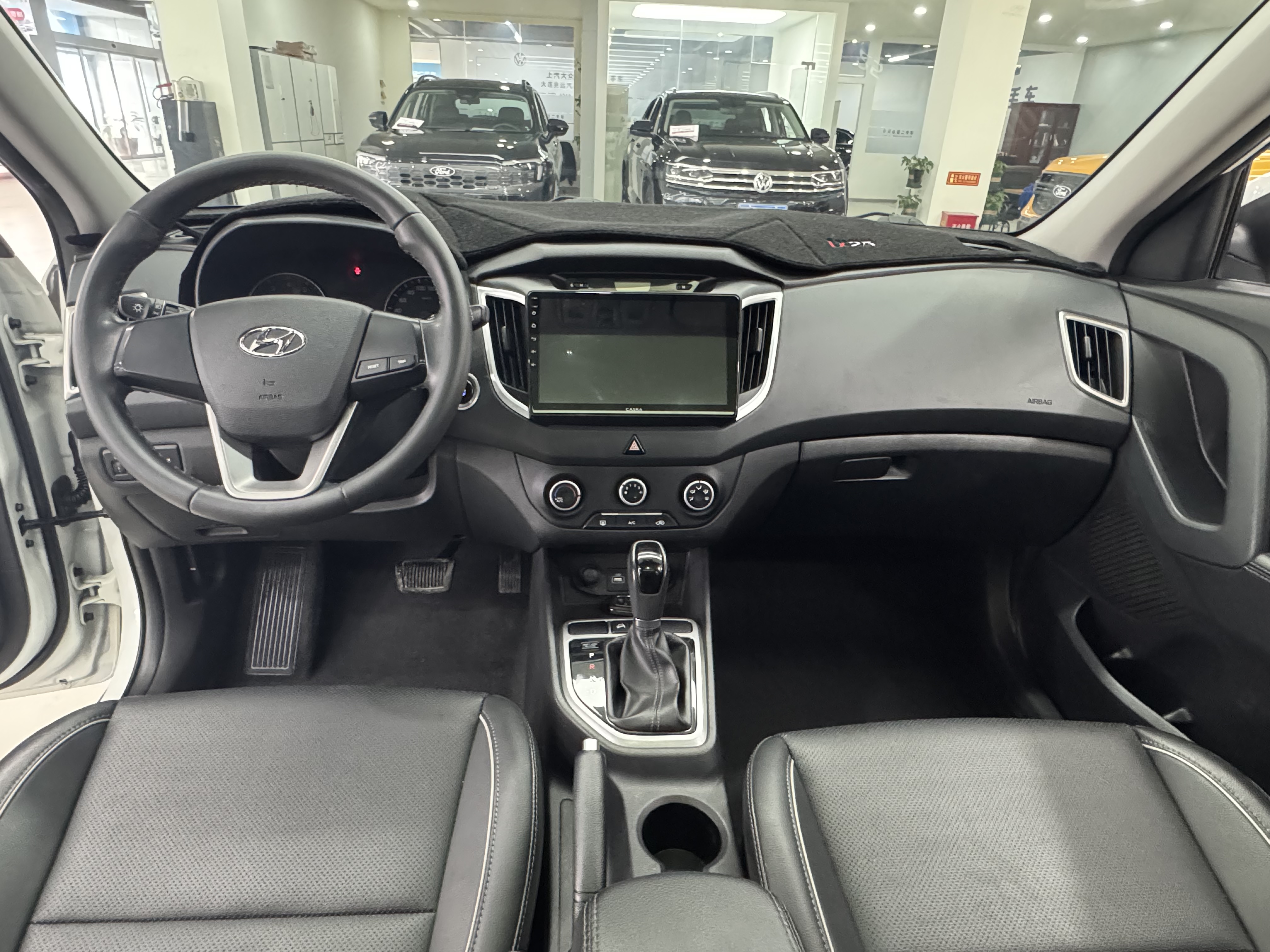 Hyundai ix25 2017 car image #8