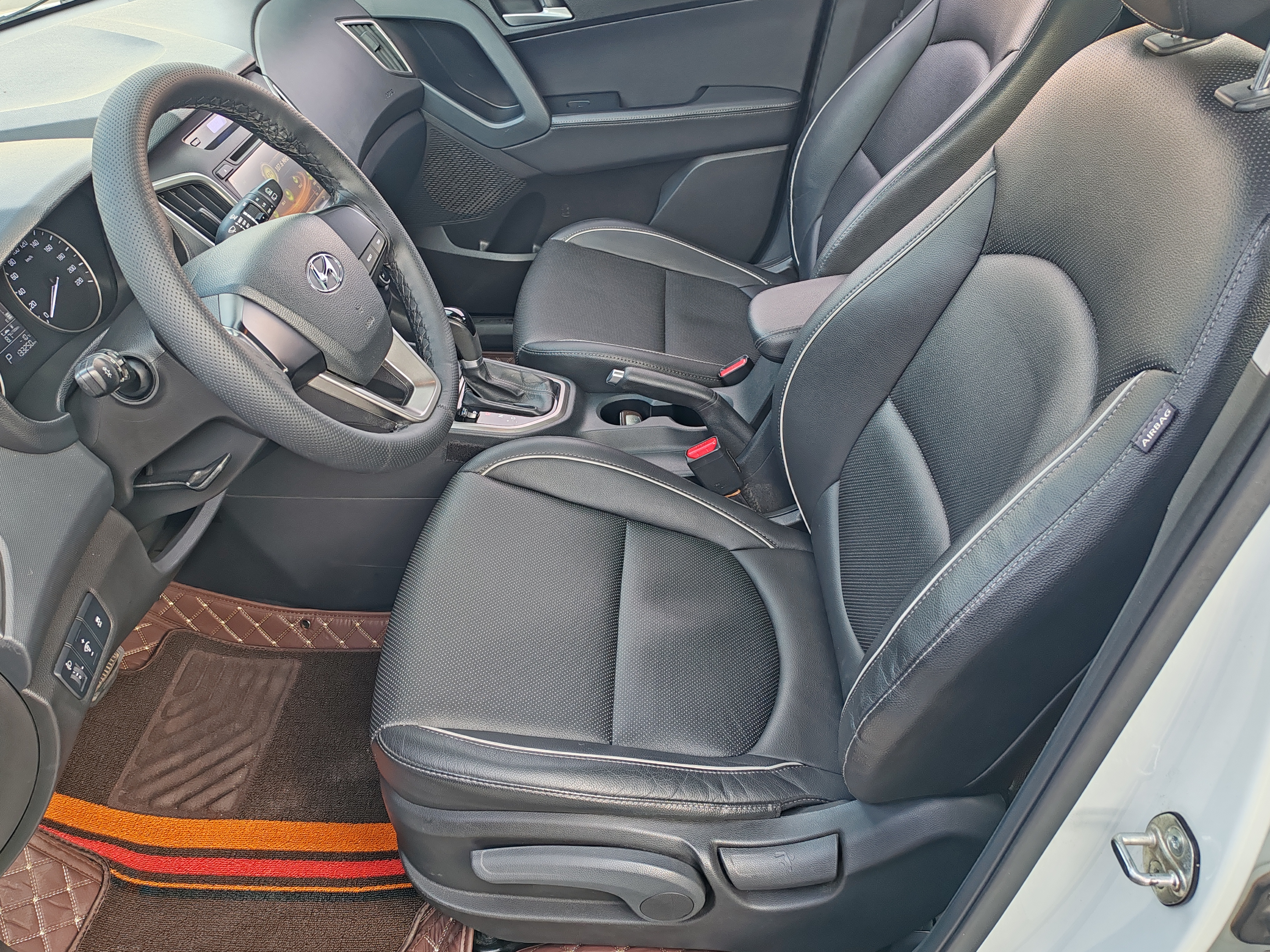 Hyundai ix25 2016 car image #8