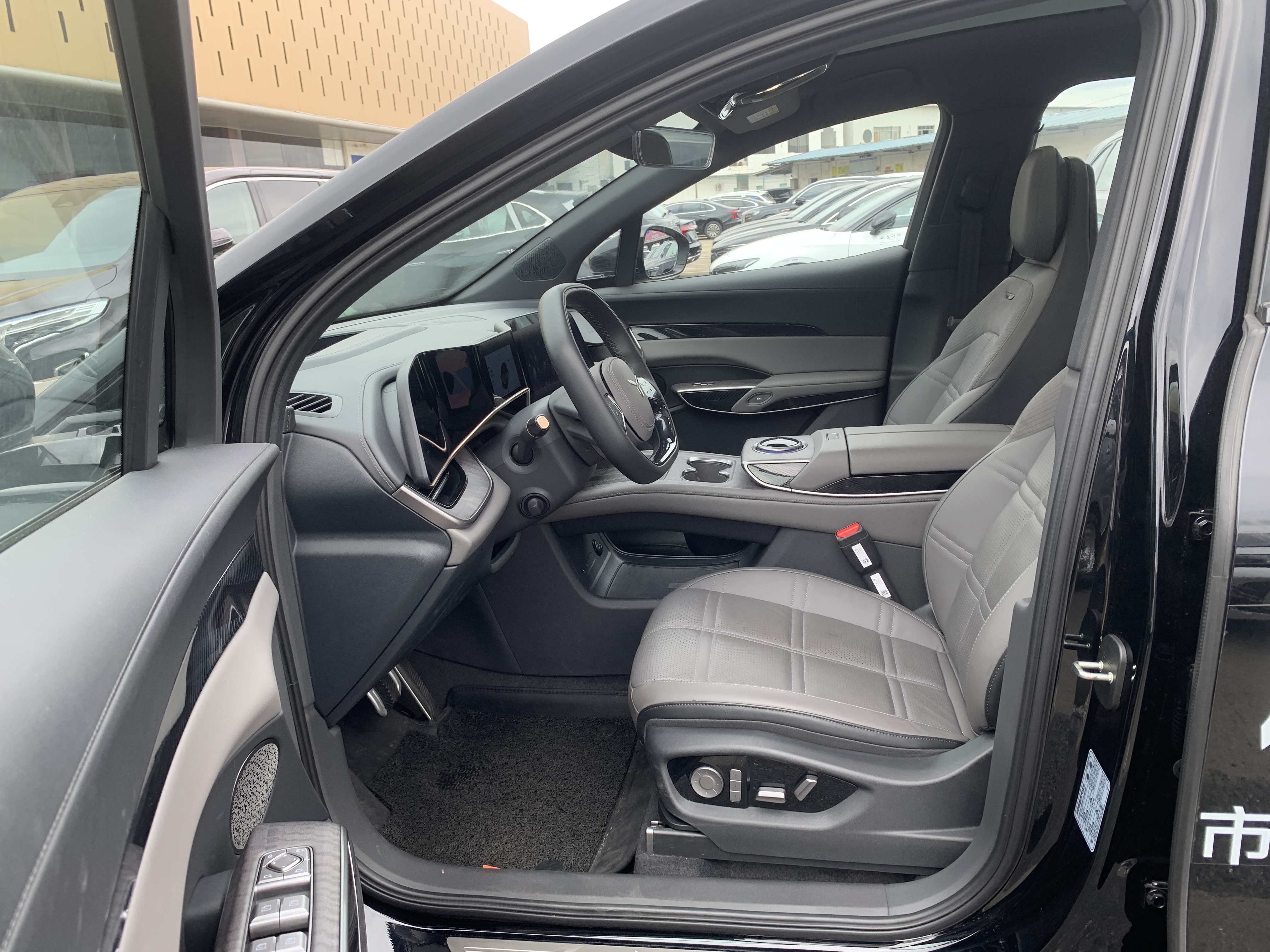 HongQi TianGong 08 2024 car image #8