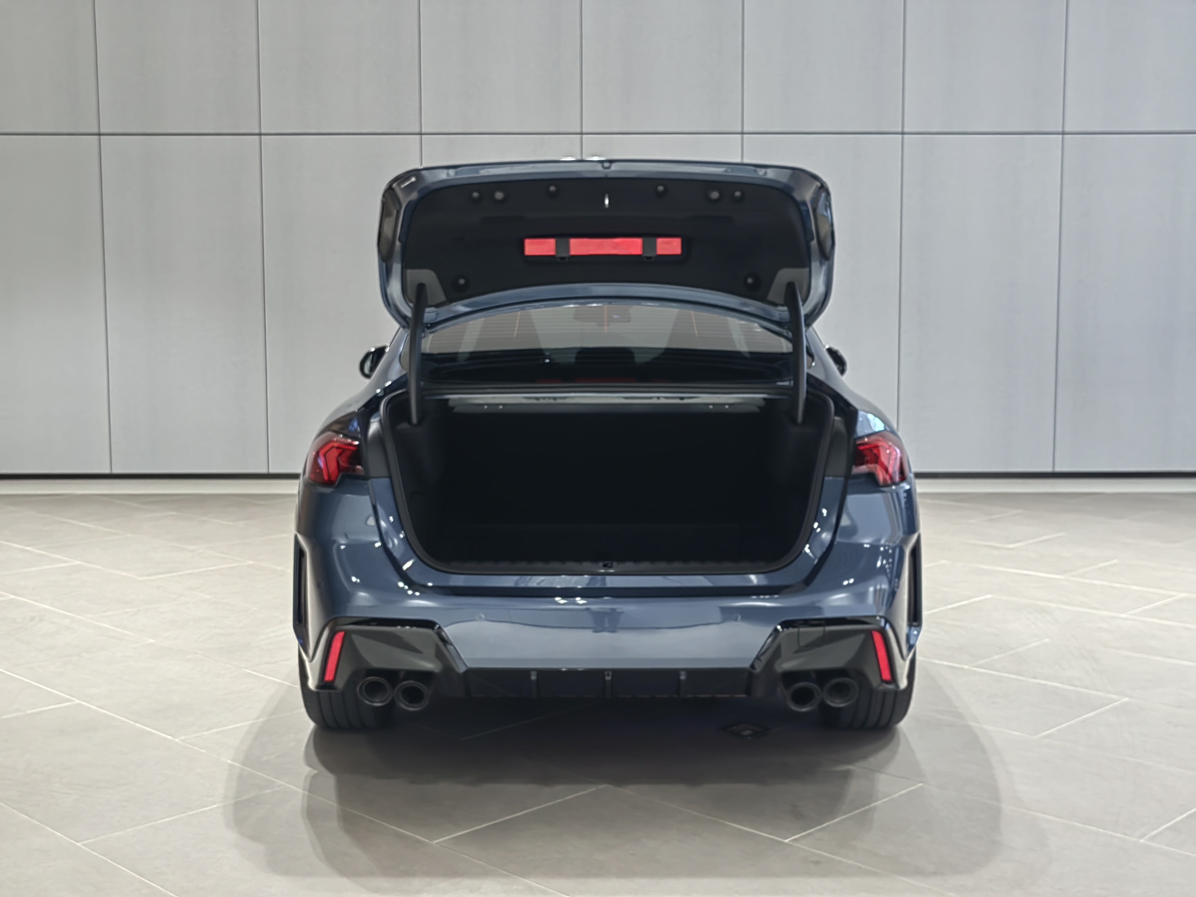 BMW M235L 2025 #8 BMW M235L 2025 immagine di auto #8