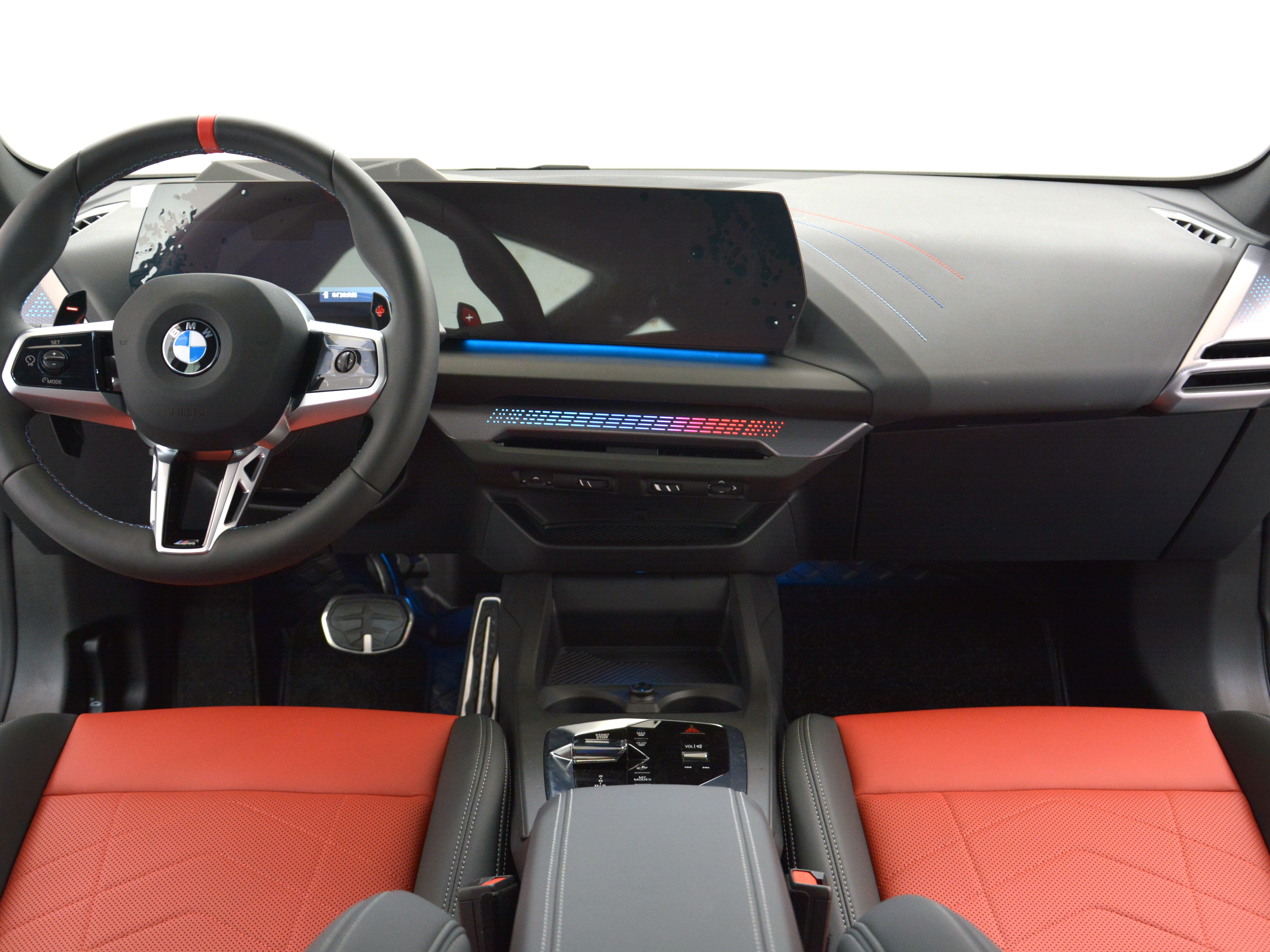 BMW M235L 2025 car image #8