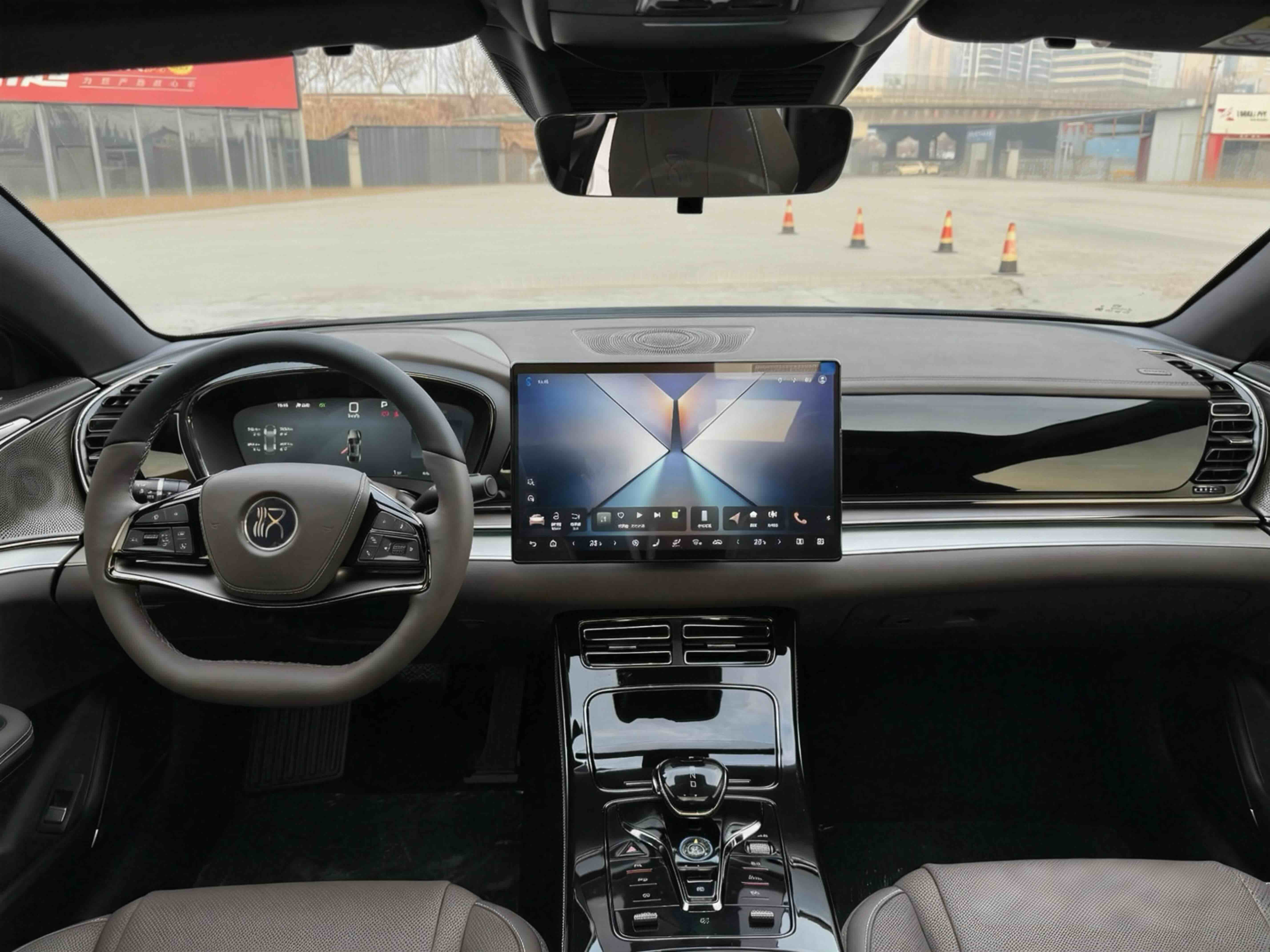 BYD Han 2026 #8 BYD Han 2026 صورة سيارة #8