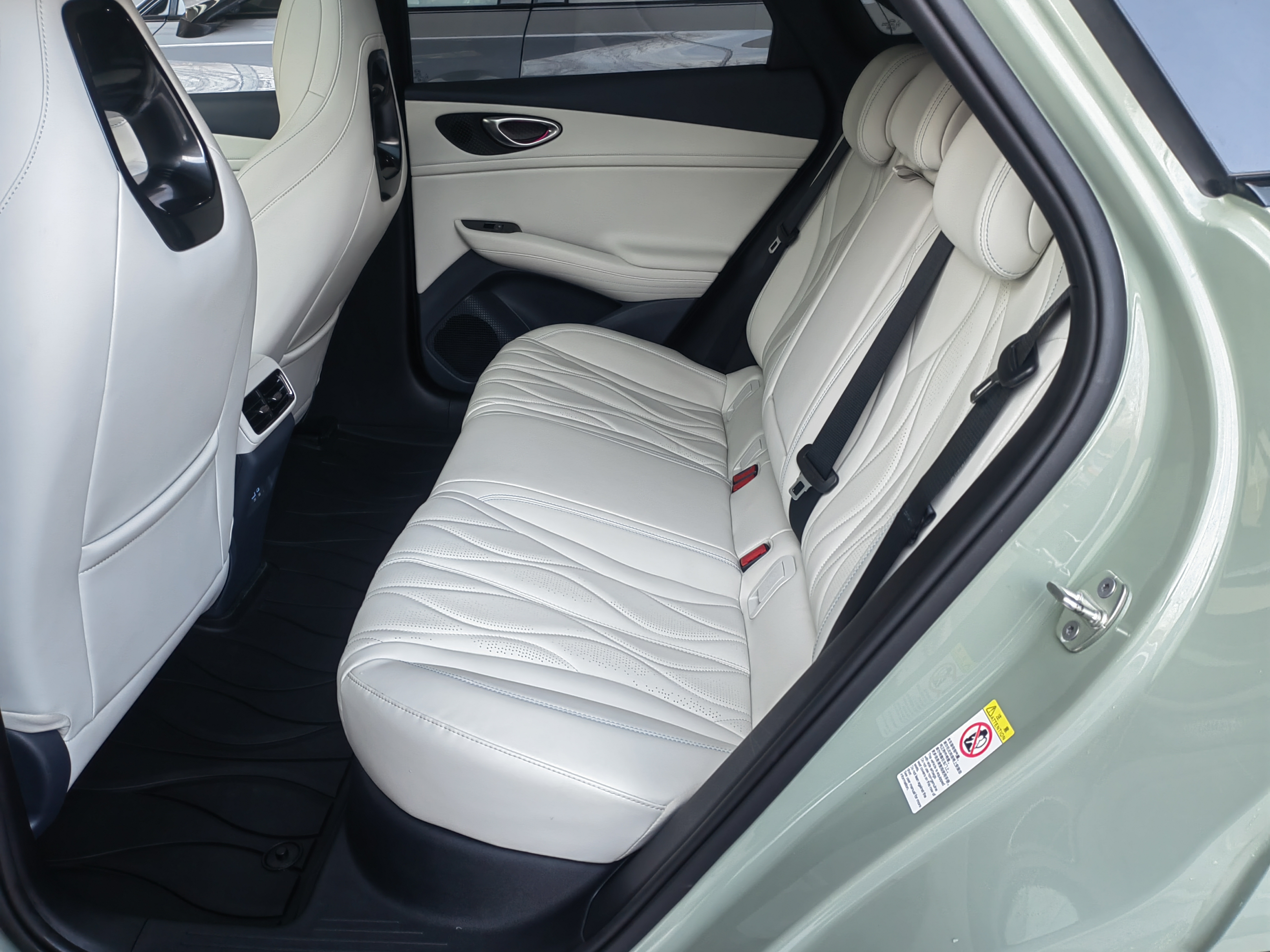 BYD Seal 06GT 2025 изображение автомобиля #8