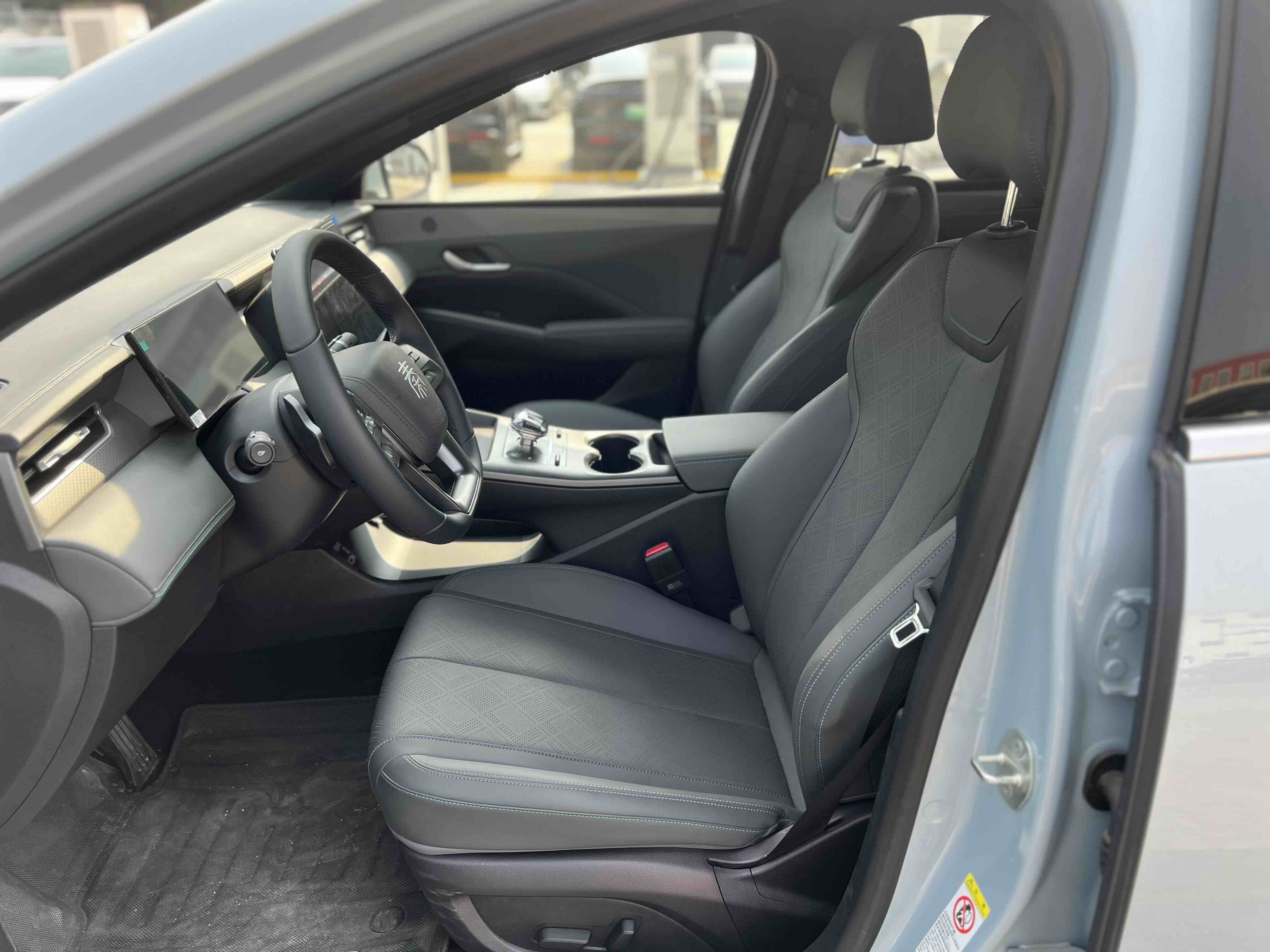 BYD Qin Plus 2025 #8 BYD Qin Plus 2025 car image #8