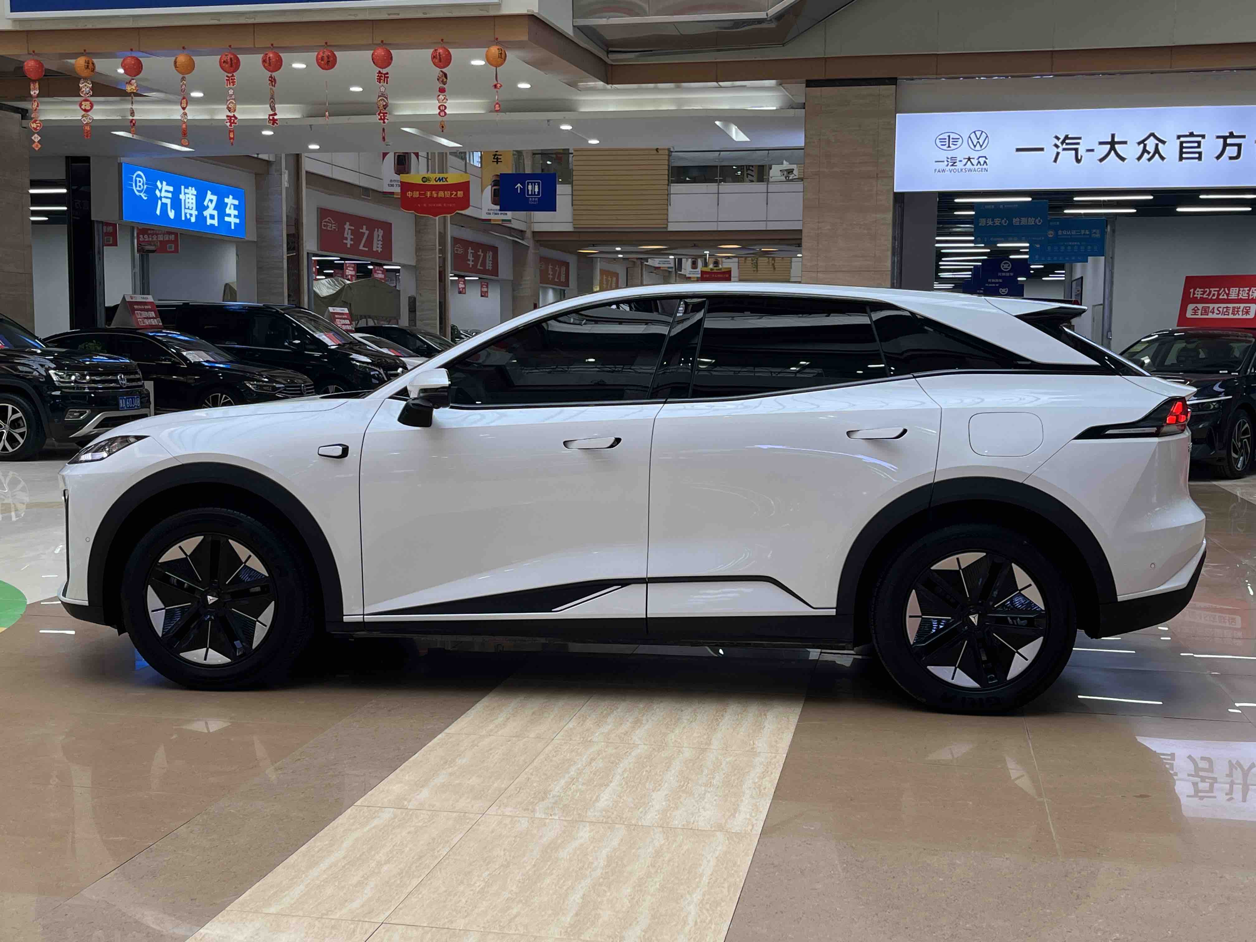 Deepal S07 2025 image de voiture #8