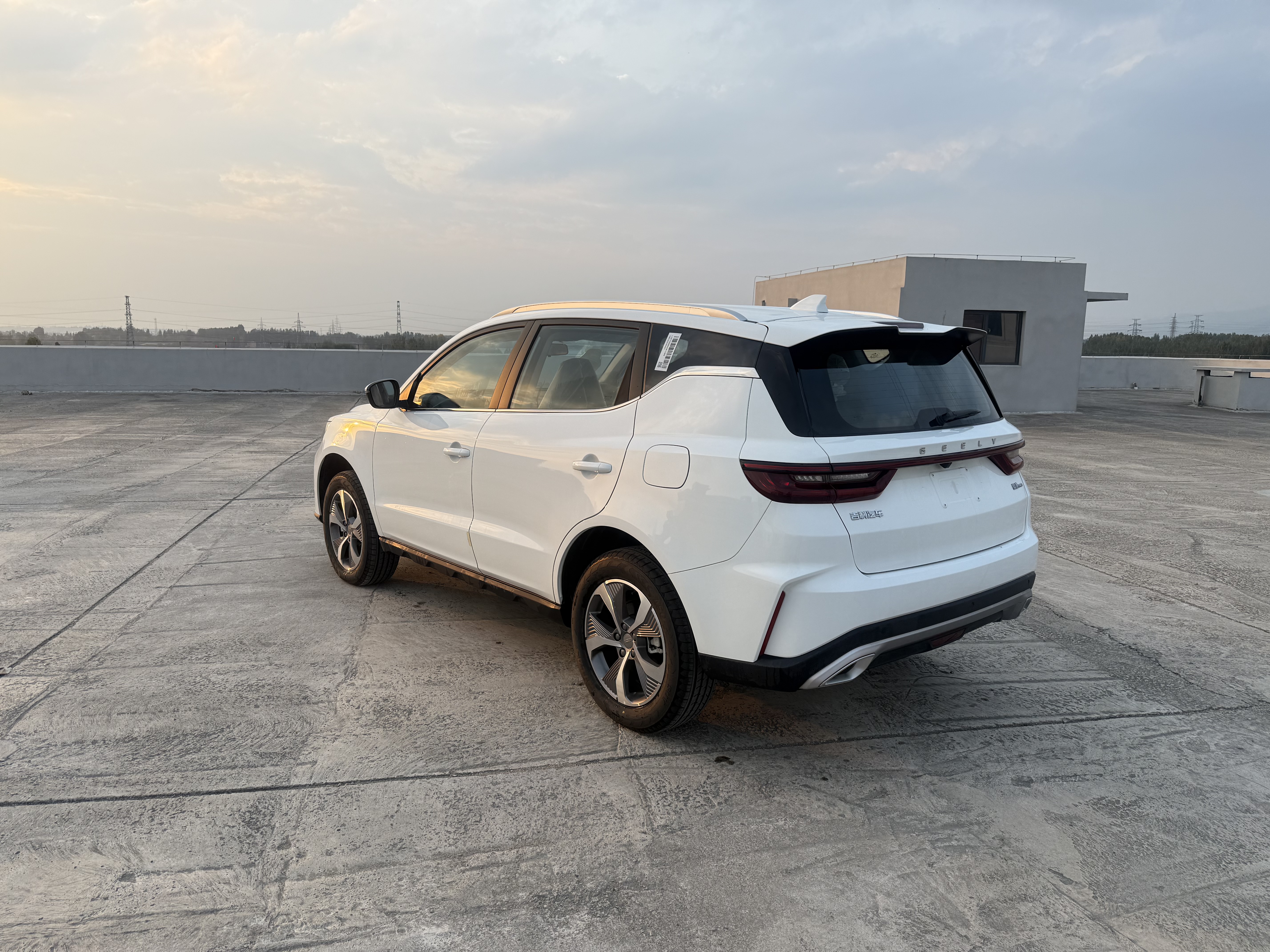 GEELY OkavangoPRO 2025 #8 GEELY OkavangoPRO 2025 car image #8