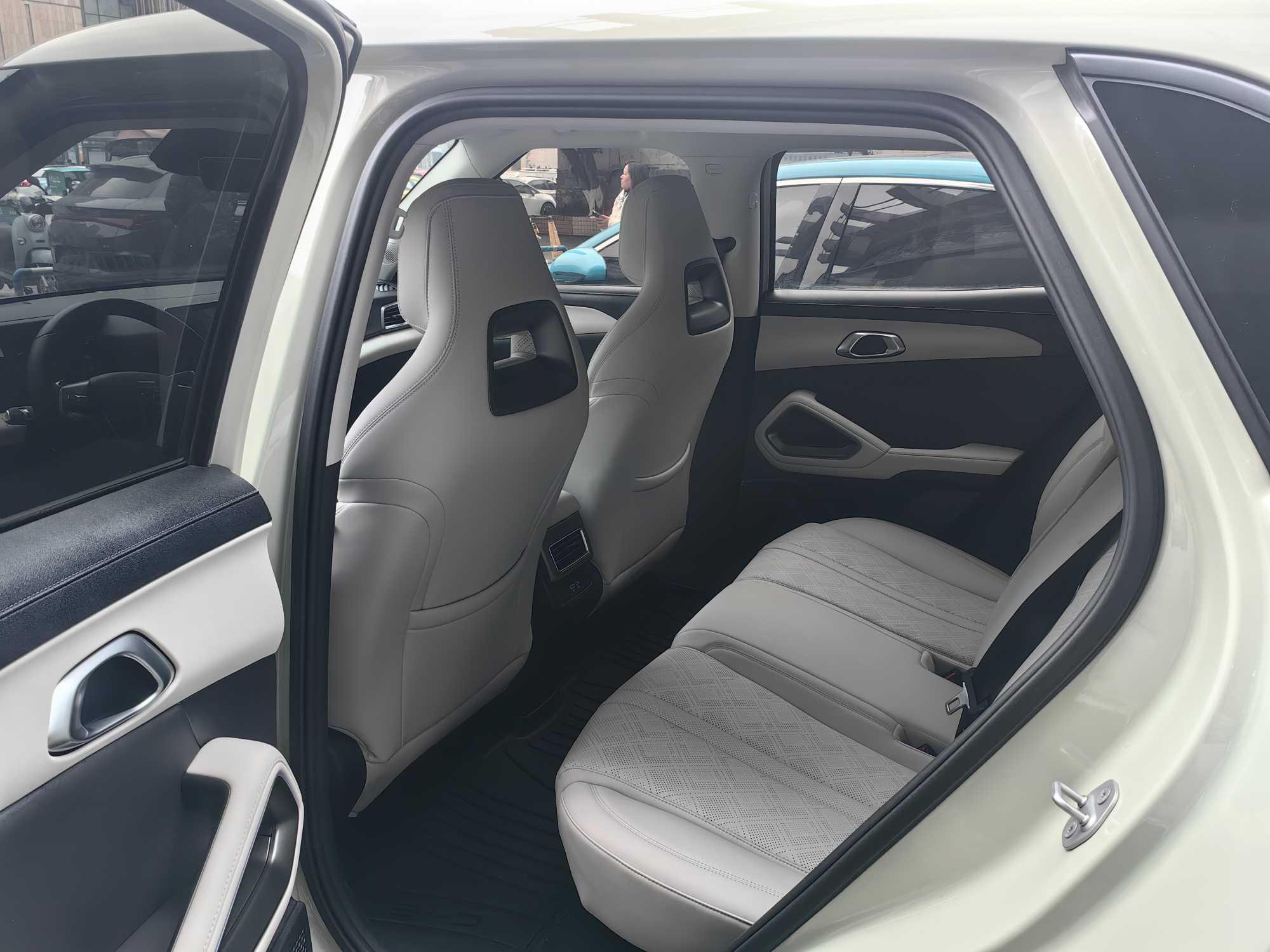 BYD YuanUP 2025 car image #8