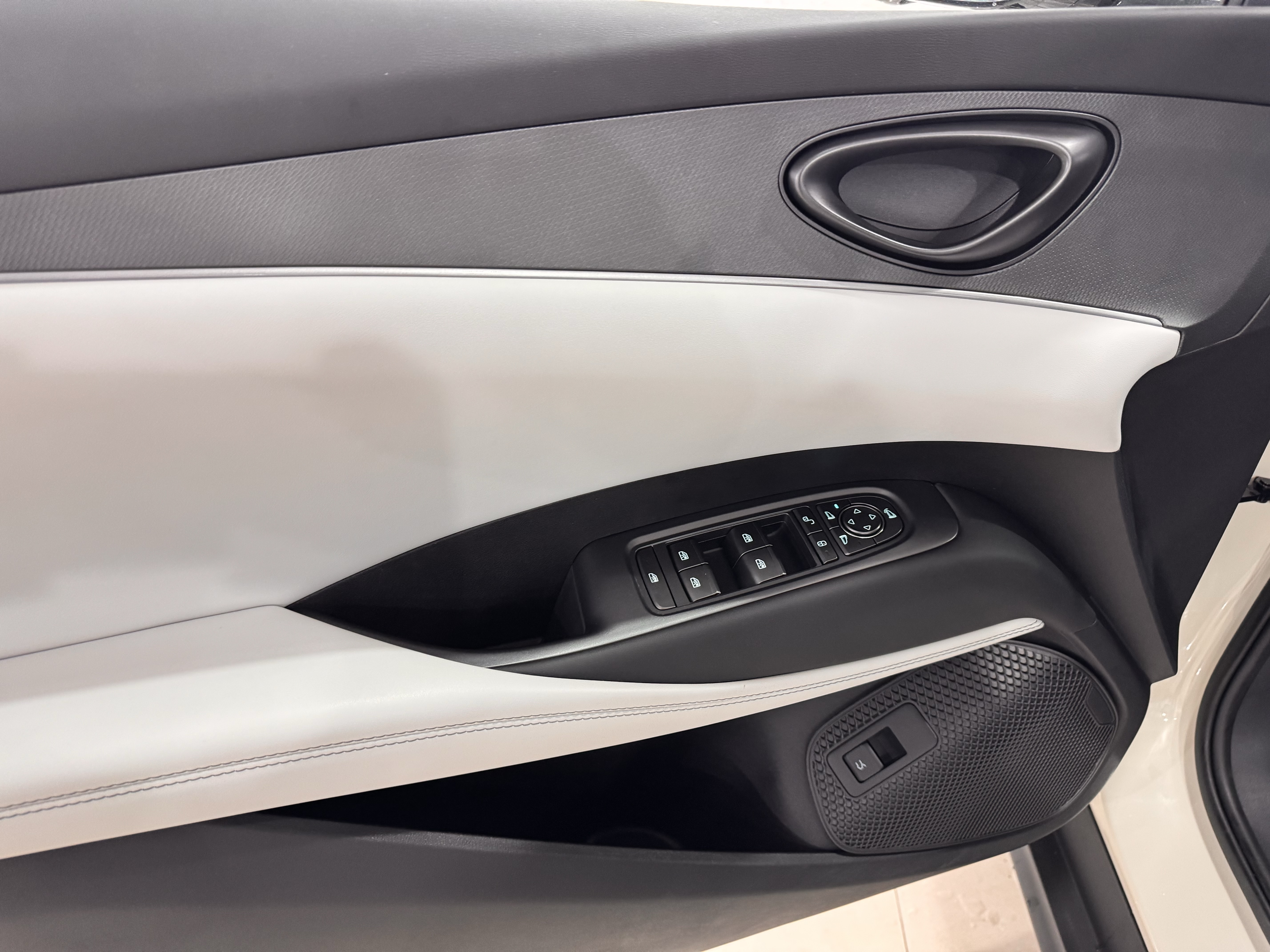 BYD Seal 06 New Energy 2025 car image #8