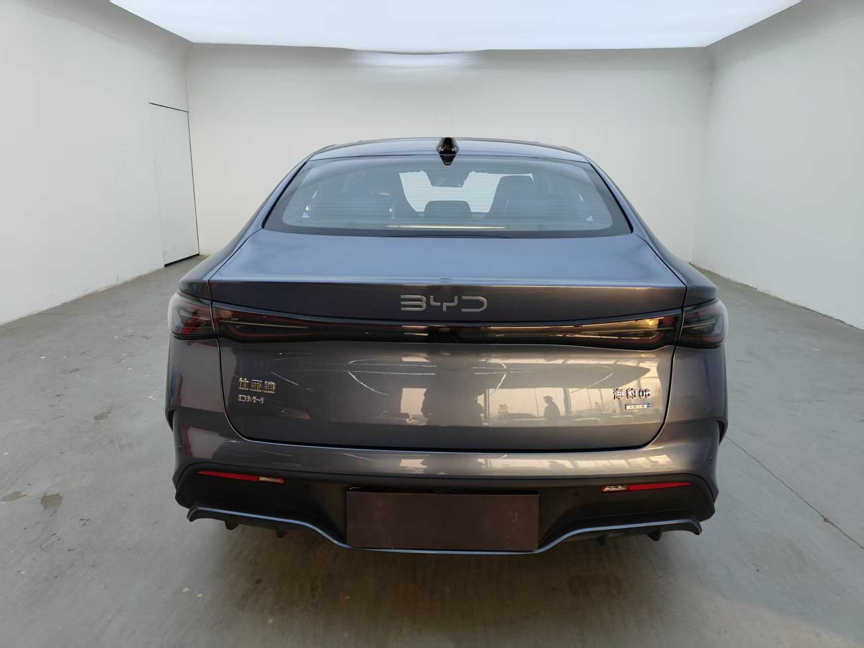 BYD Seal 06 New Energy 2025 car image #8