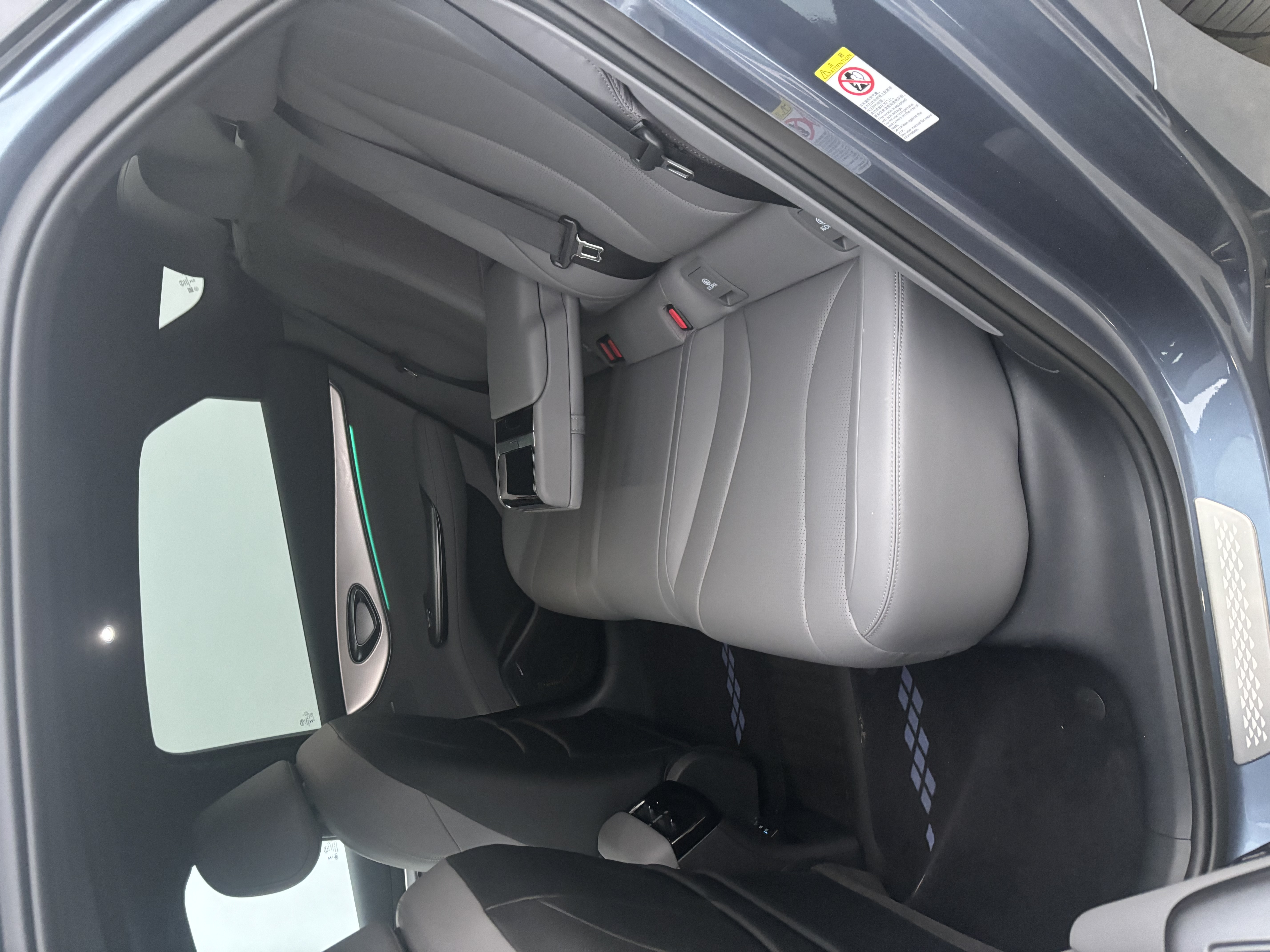 BYD Seal 07 DM-i 2025 #8 BYD Seal 07 DM-i 2025 car image #8