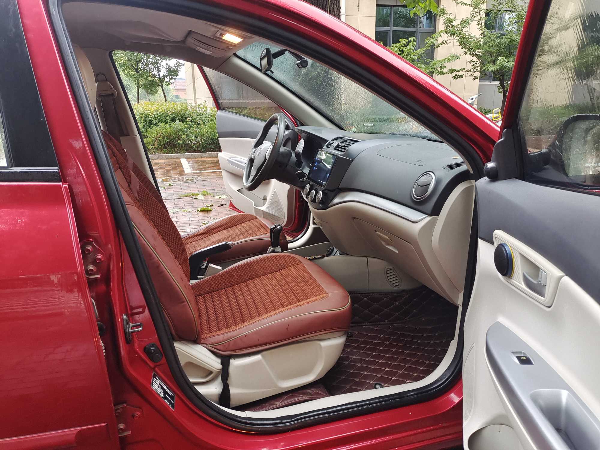 Changan Alsvin V5 2014 immagine di auto #8